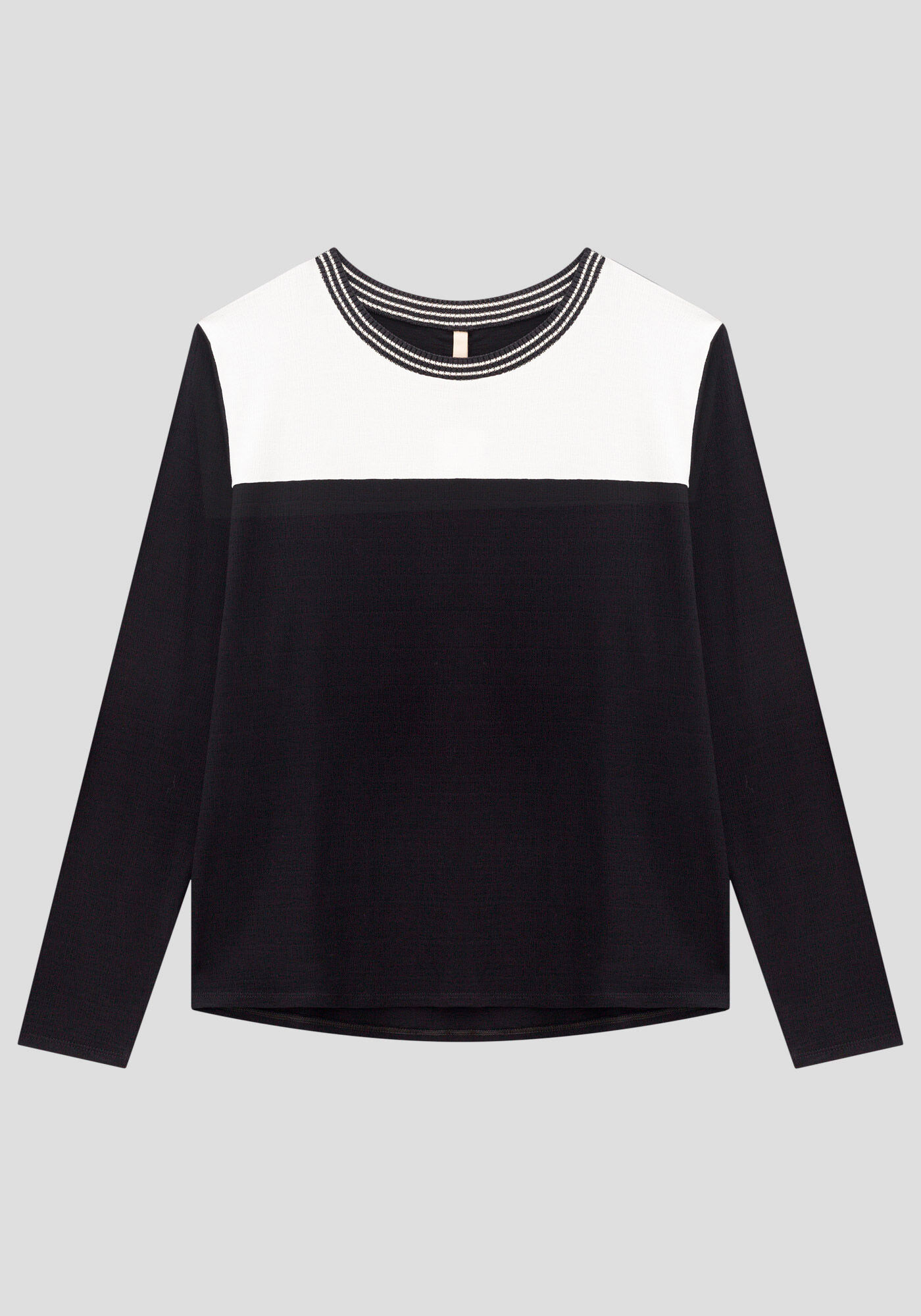 Blusa Plus Size Mullet em Malha com Recorte, PRETO REATIVO, large.