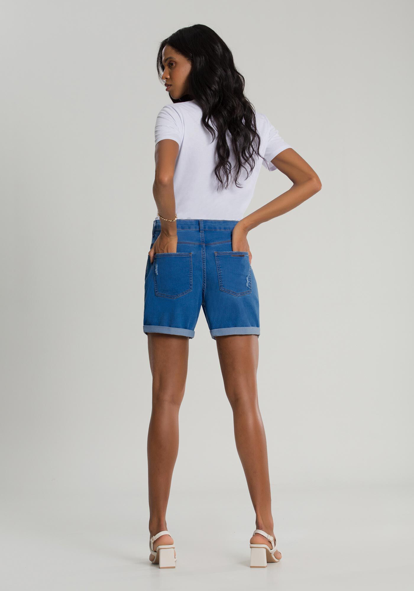 Bermuda Jeans Boyfriend com Len&ccedil;o, JEANS, large.