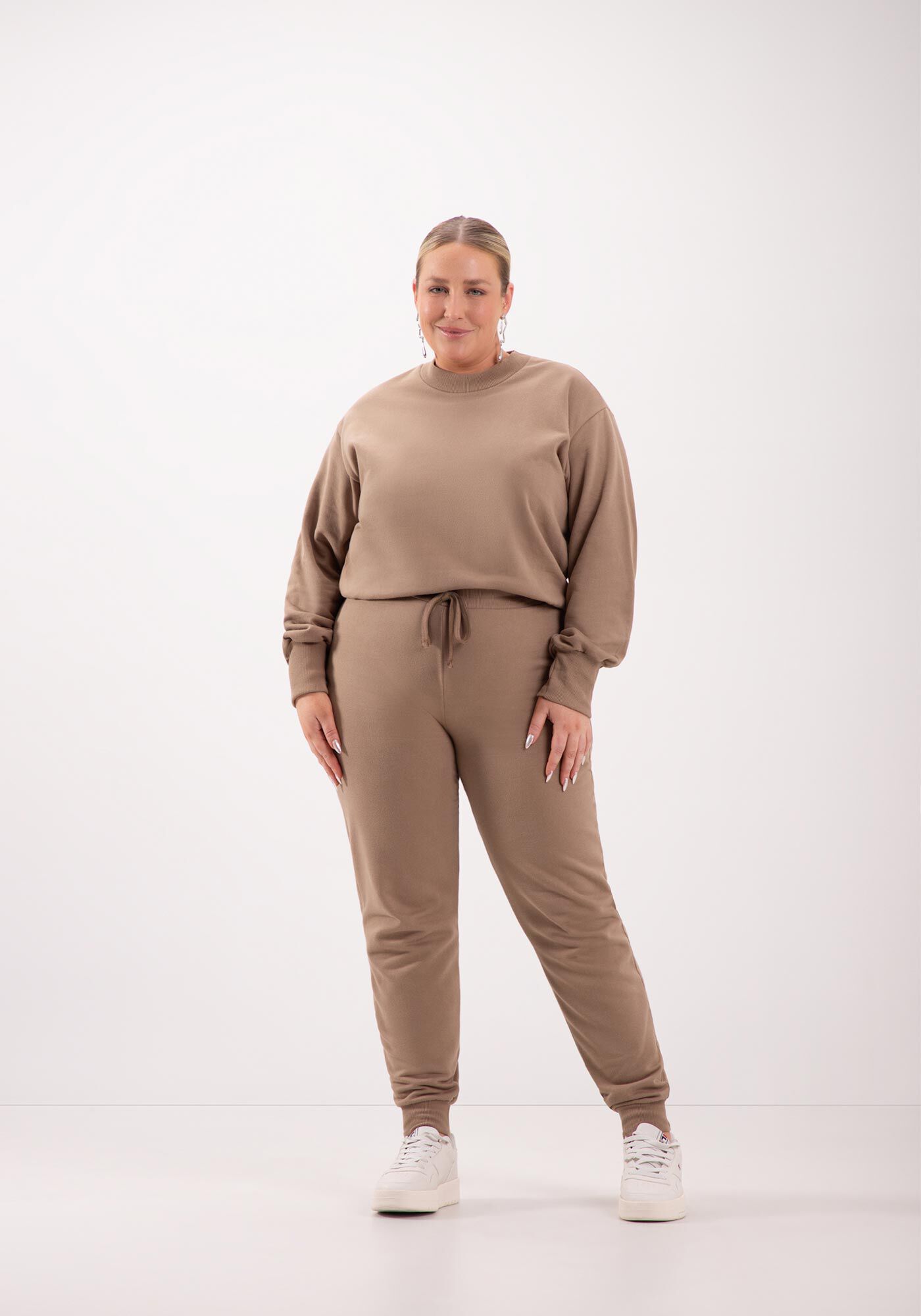 Blus&atilde;o B&aacute;sico Plus Size Em Moletom Felpado De Algod&atilde;o, , large.