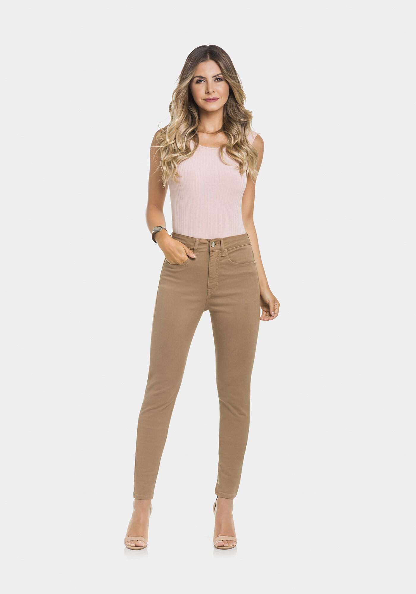 Calça sarja top com elastano