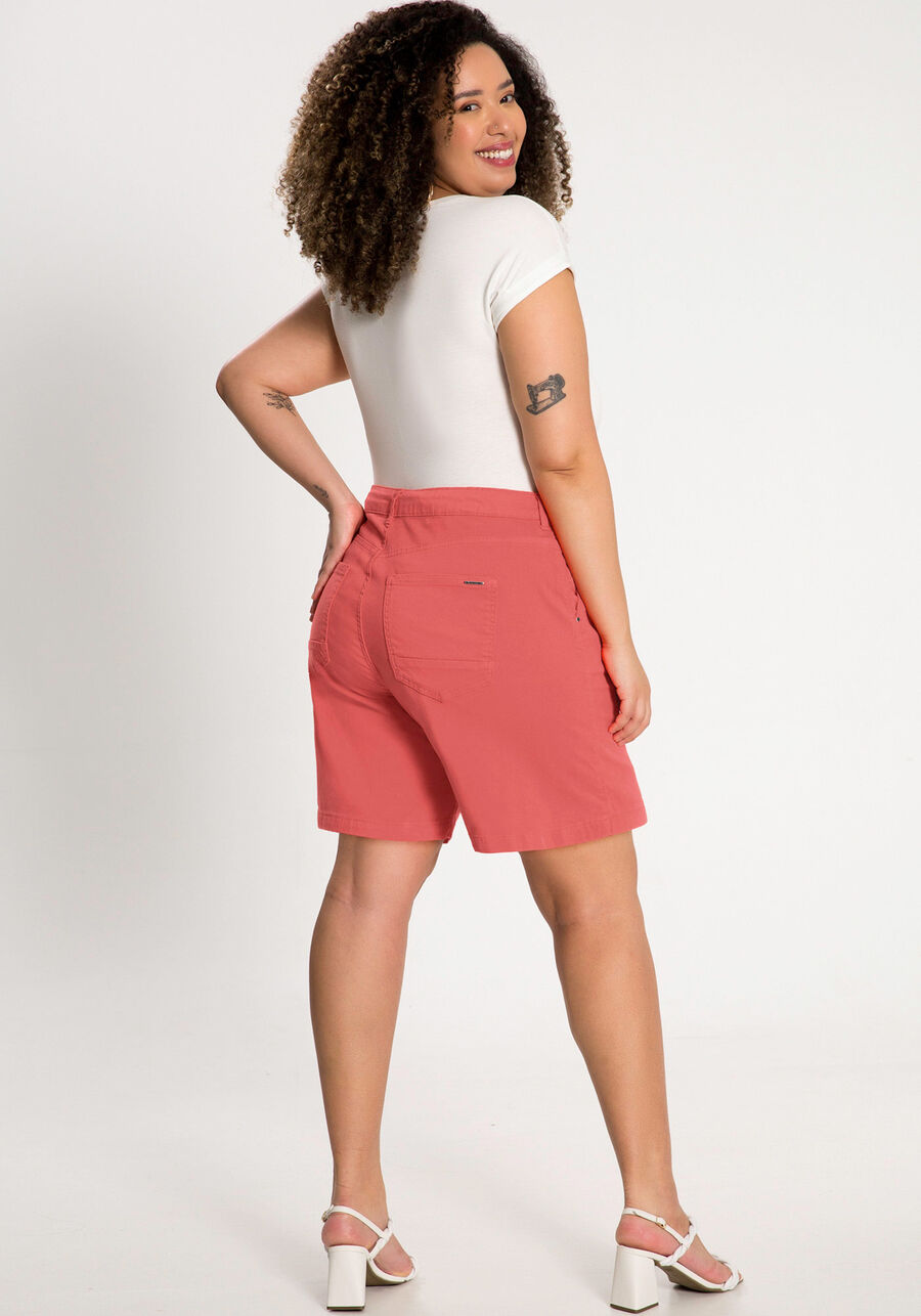 Shorts Boyfriend Plus Size Com Bolsos Em Sarja Com Elastano, . Shorts Boyfriend Plus Size Com Bolsos Em Sarja Com Elastano, , large.