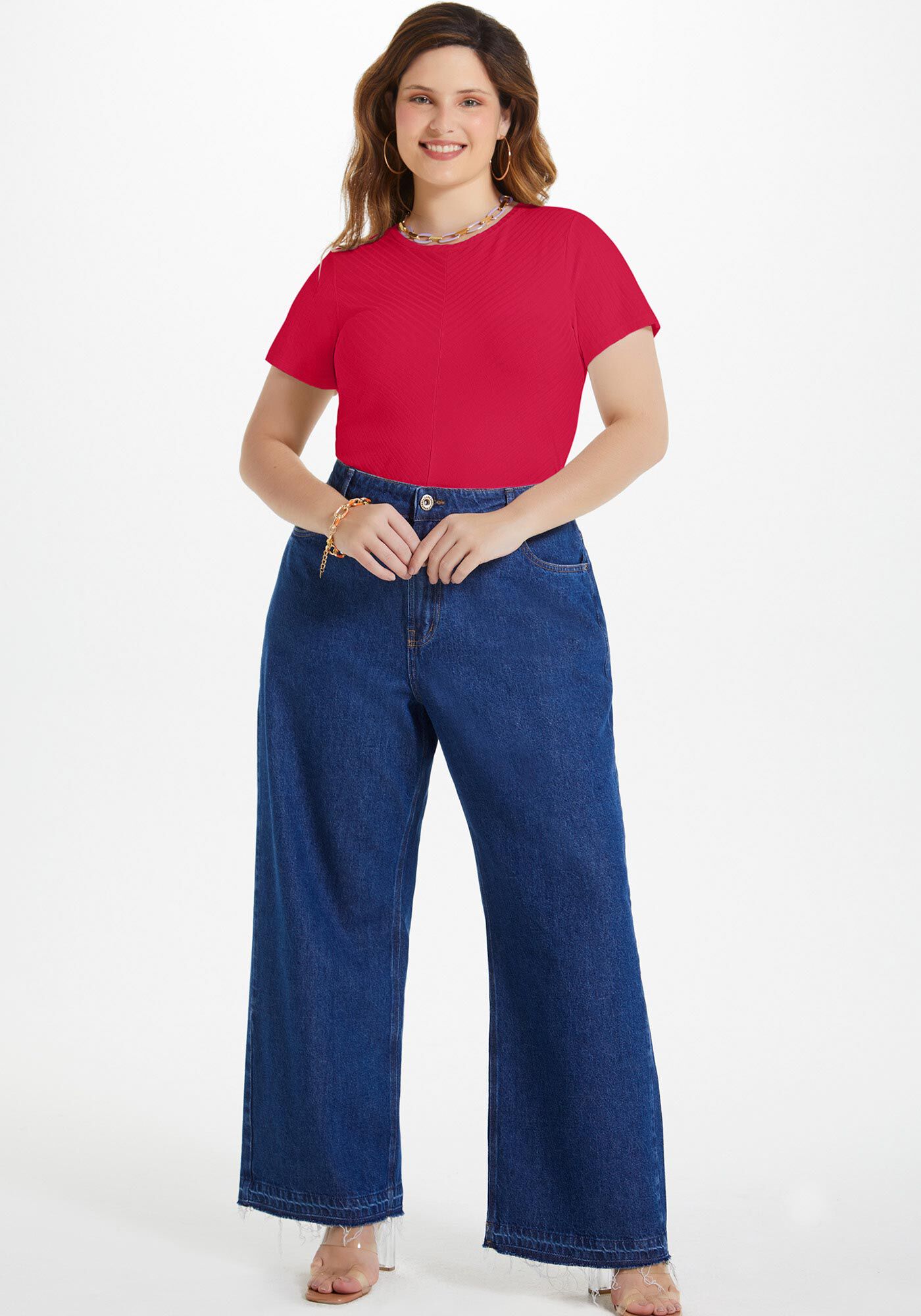 Blusa B&aacute;sica Canelada De Mangas Curtas Com Recorte Frontal, , large.