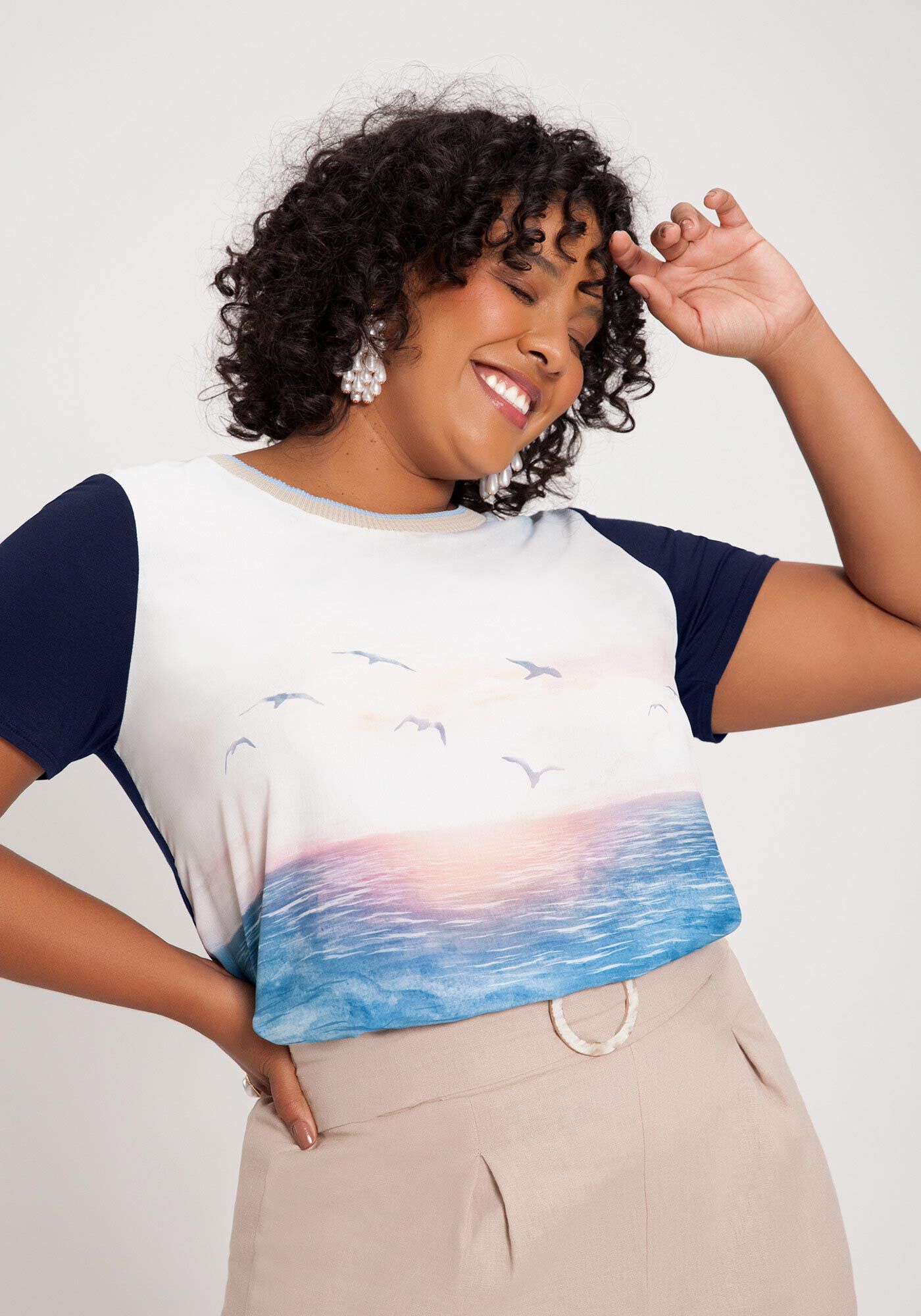 Blusa manga discount curta plus size