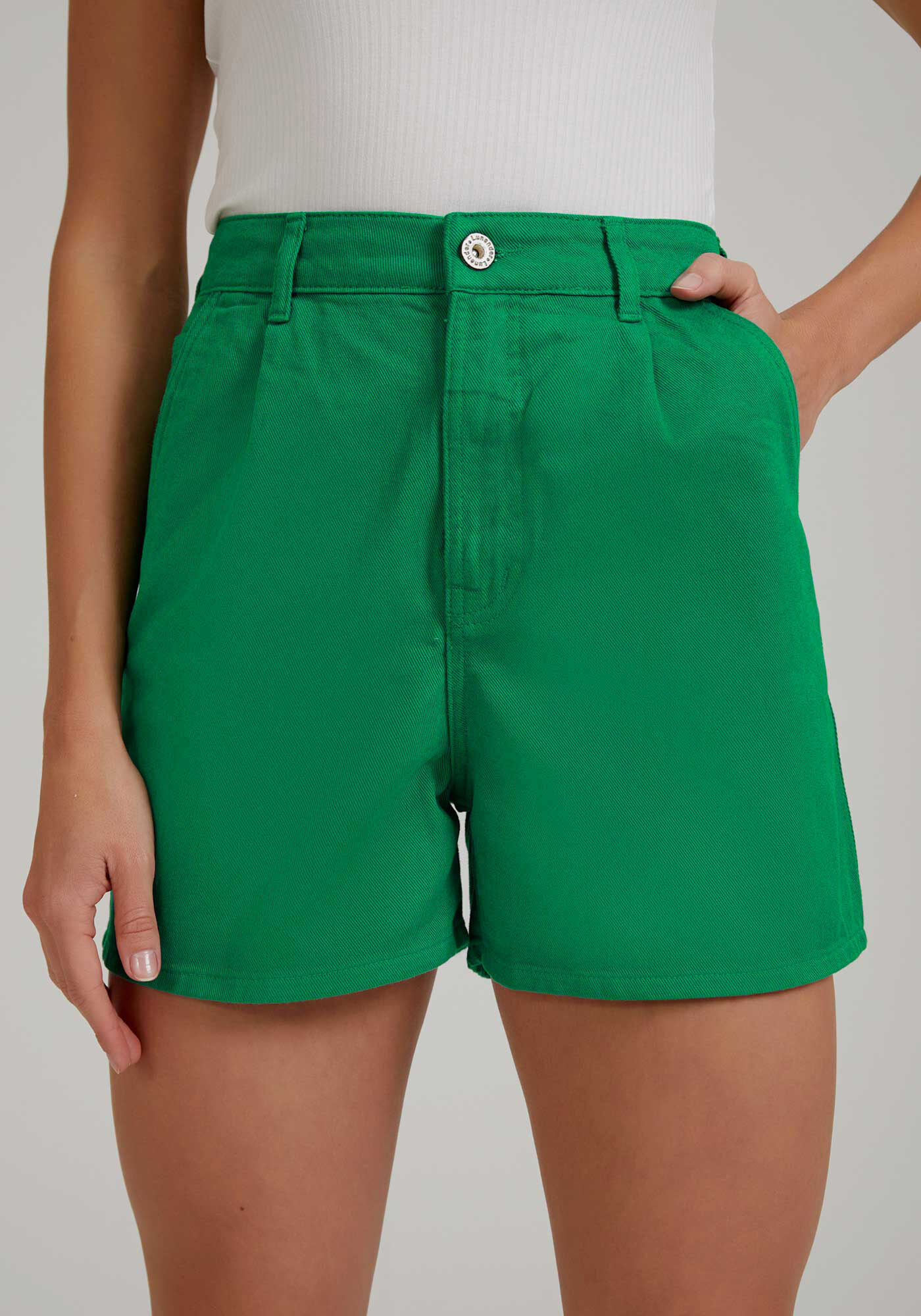 Shorts Sarja Mommy com Cintura Alta, VERDE GLIMMER, large.