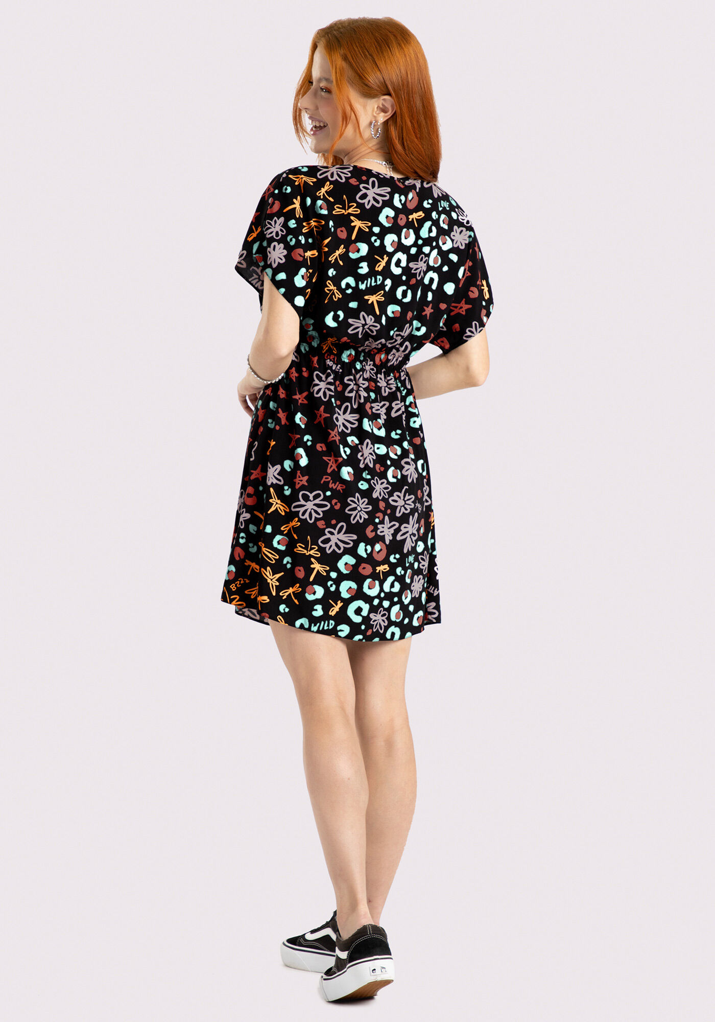 Vestidos curtos estampados de shop viscose