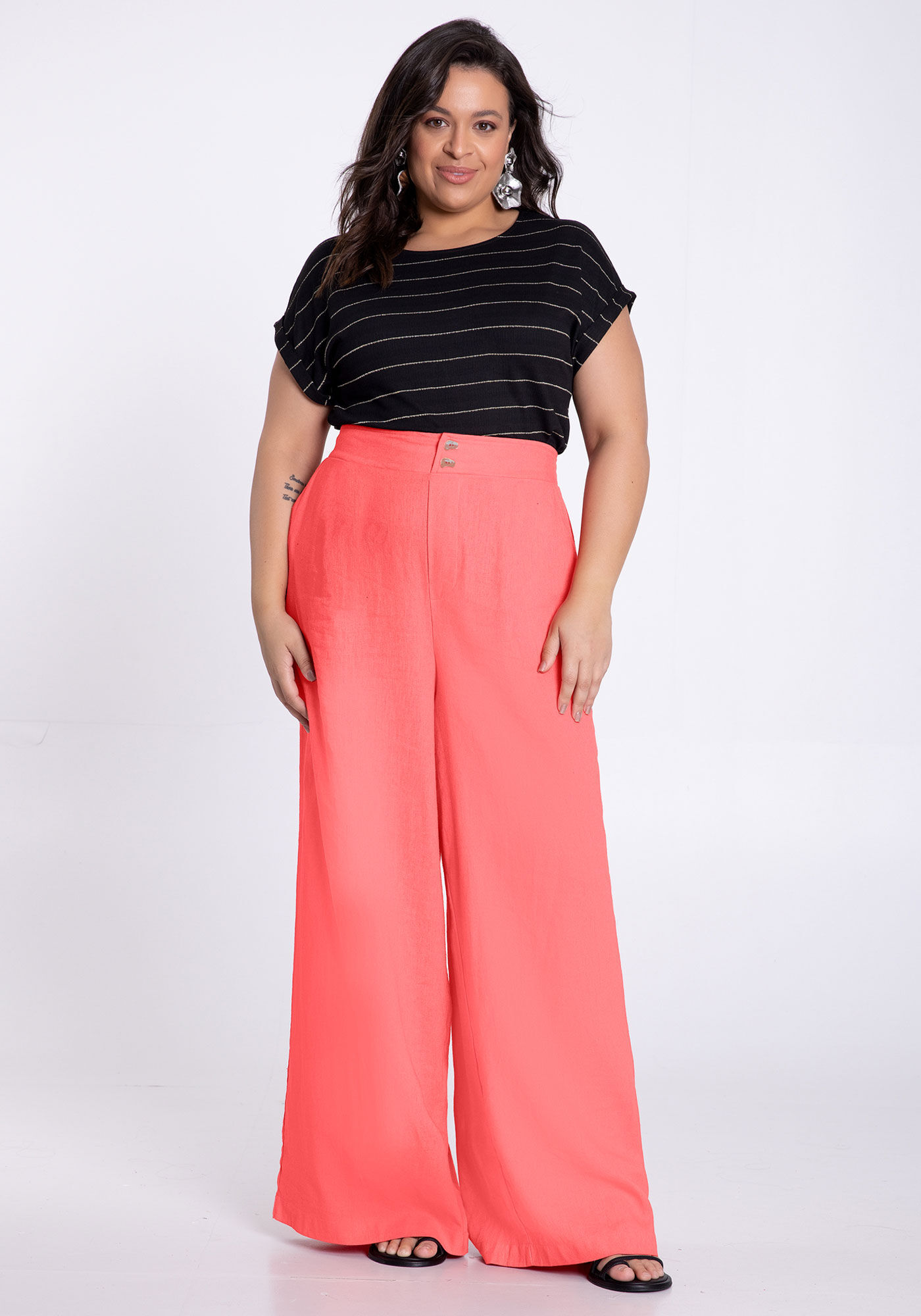 Calça pantalona shop listrada plus size