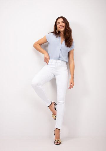 Calça Skinny Com Cintura Média Em Sarja Com Elastano, BRANCO. Calça Skinny Com Cintura Média Em Sarja Com Elastano, BRANCO, large.