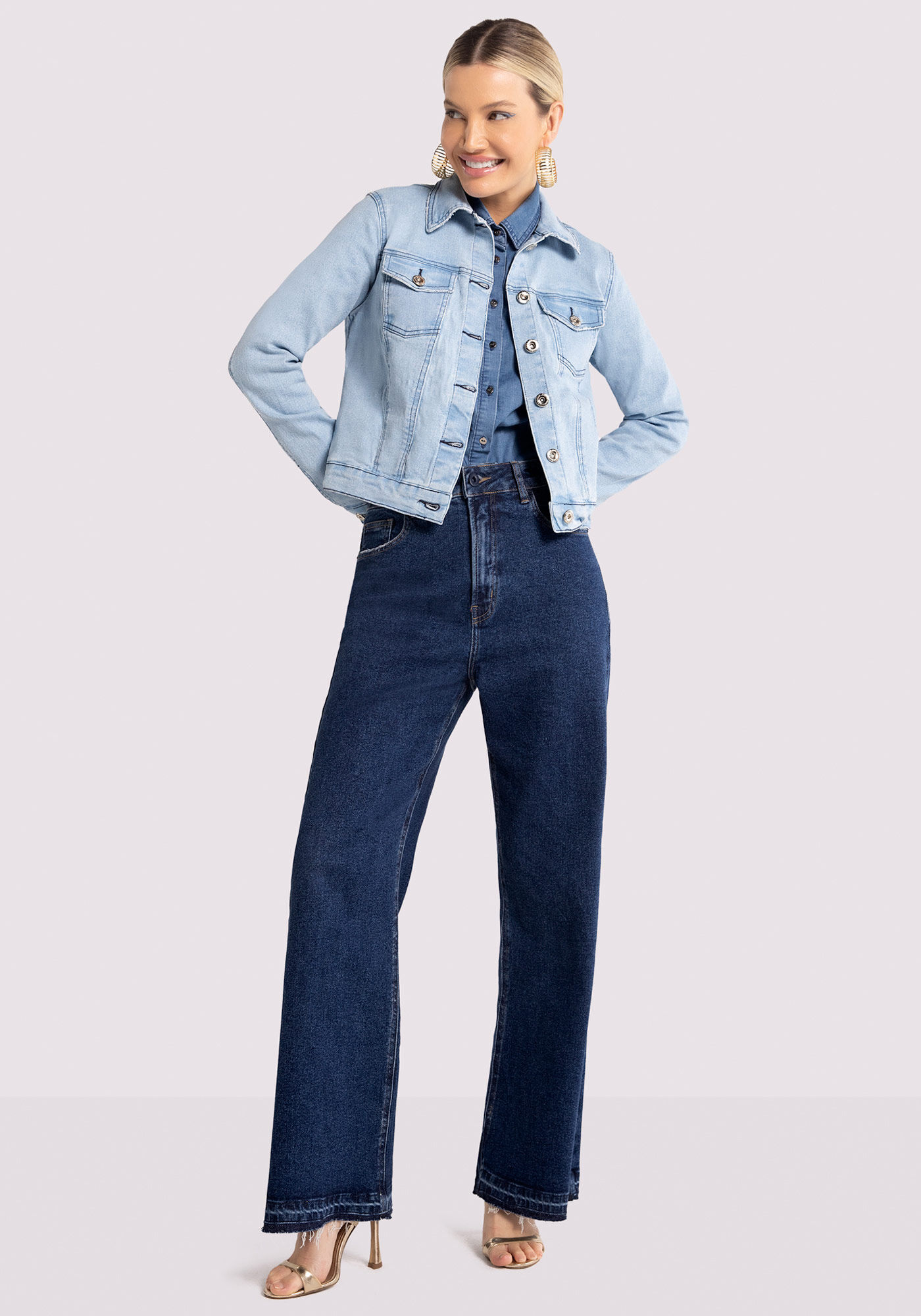 Jaqueta jeans com bolso interno top
