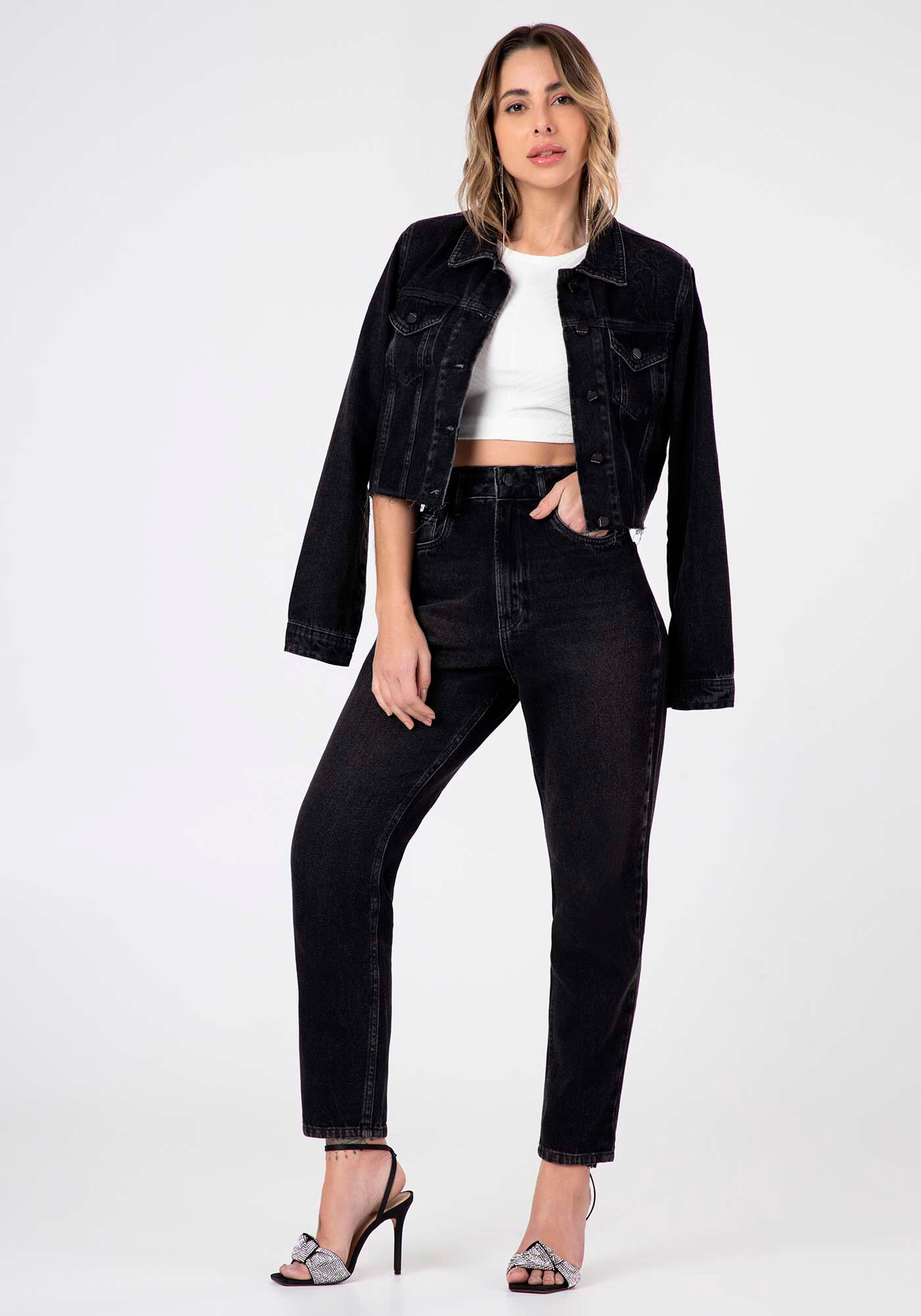 Calça best sale preta lunender
