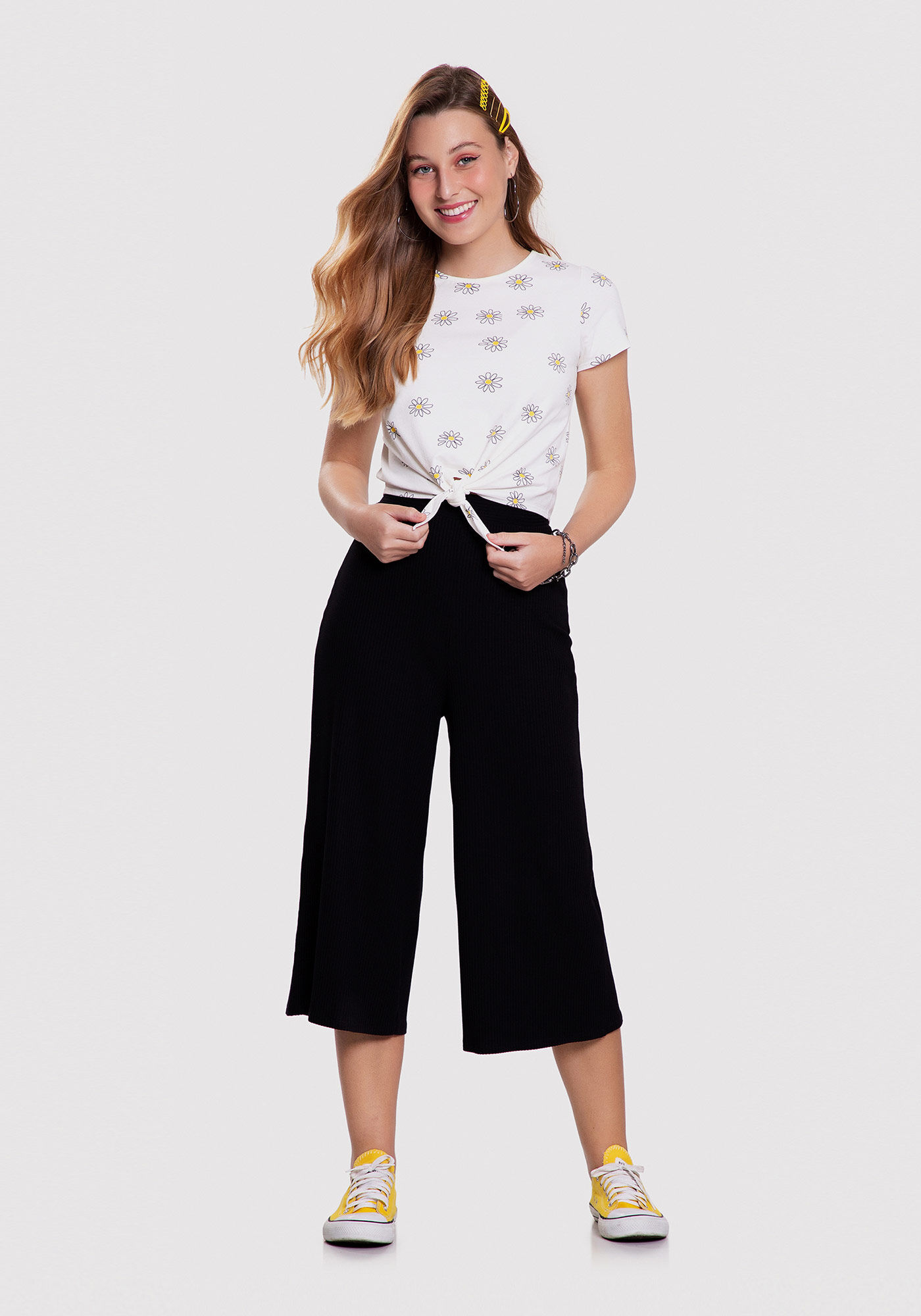 Conjunto Blusa Malha Contton e Pantacourt Malha Canelada