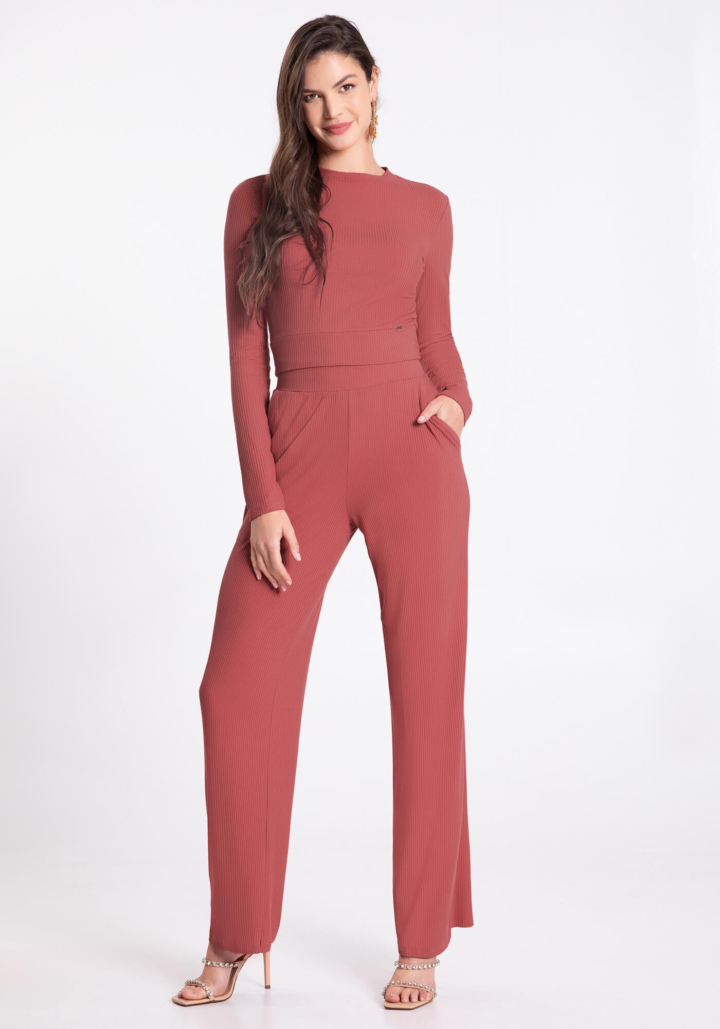 Conjunto Blusa Cropped e Cal&ccedil;a em Viscose com Bolso, VERMELHO CEDRO-ROSA, large.