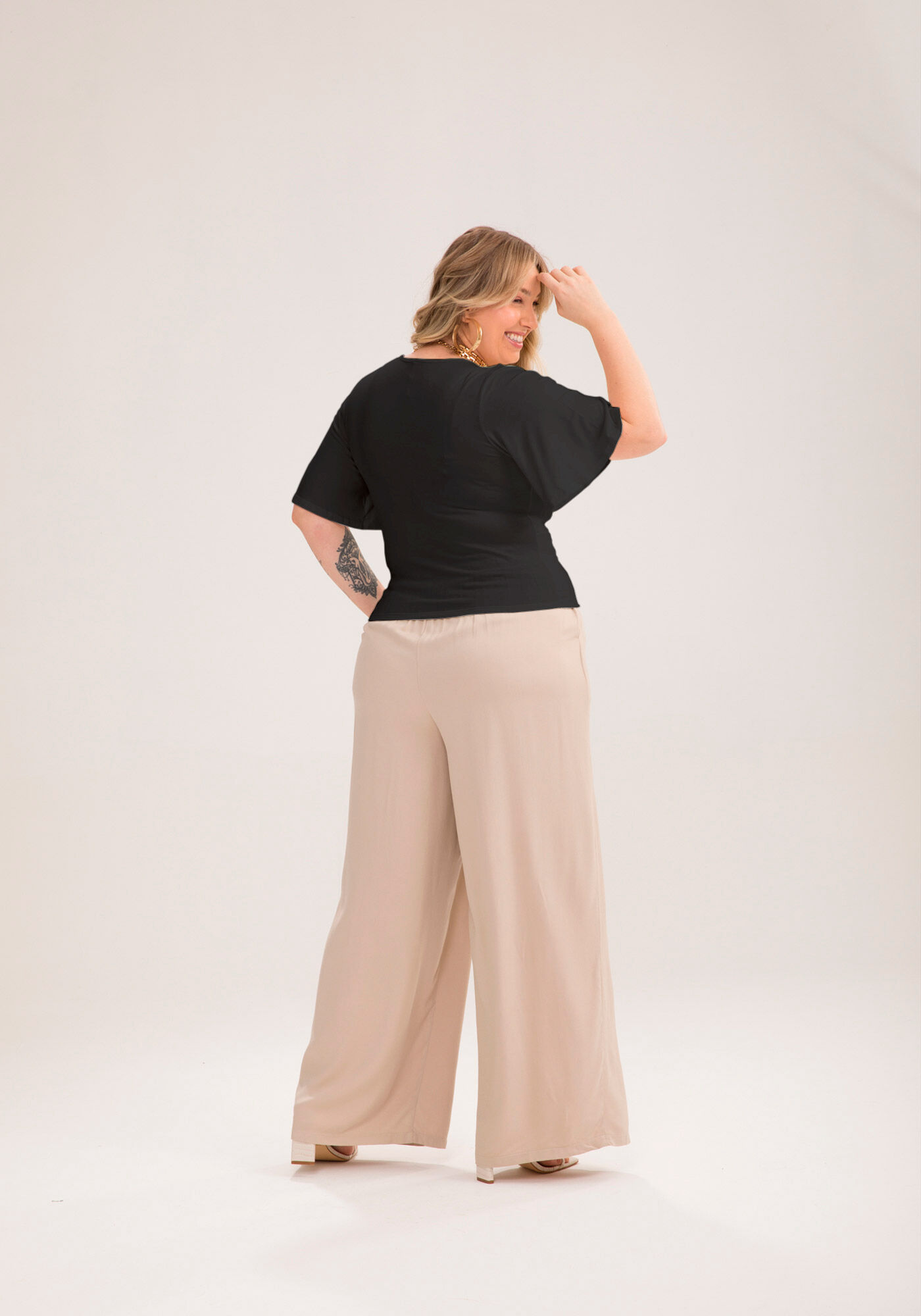 Blusa Plus Size em Malha com Decote Transpassado, , large.