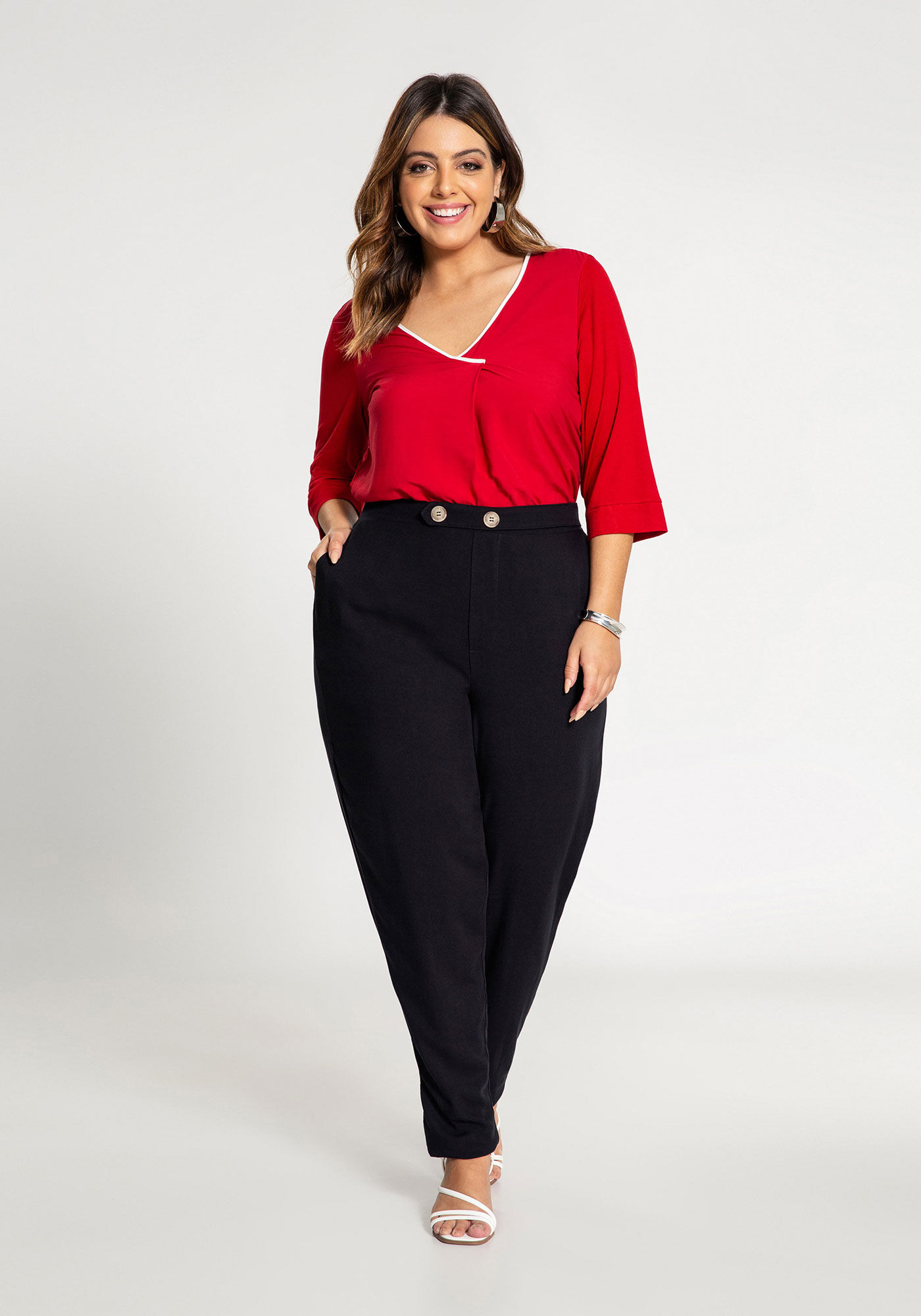 Blusa de tecido plus outlet size