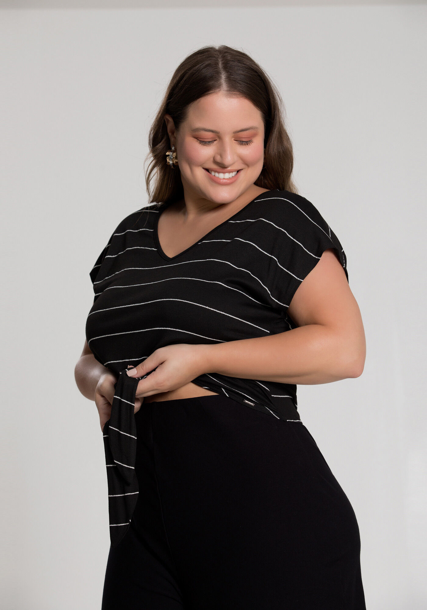 Macacão listrado plus size sale