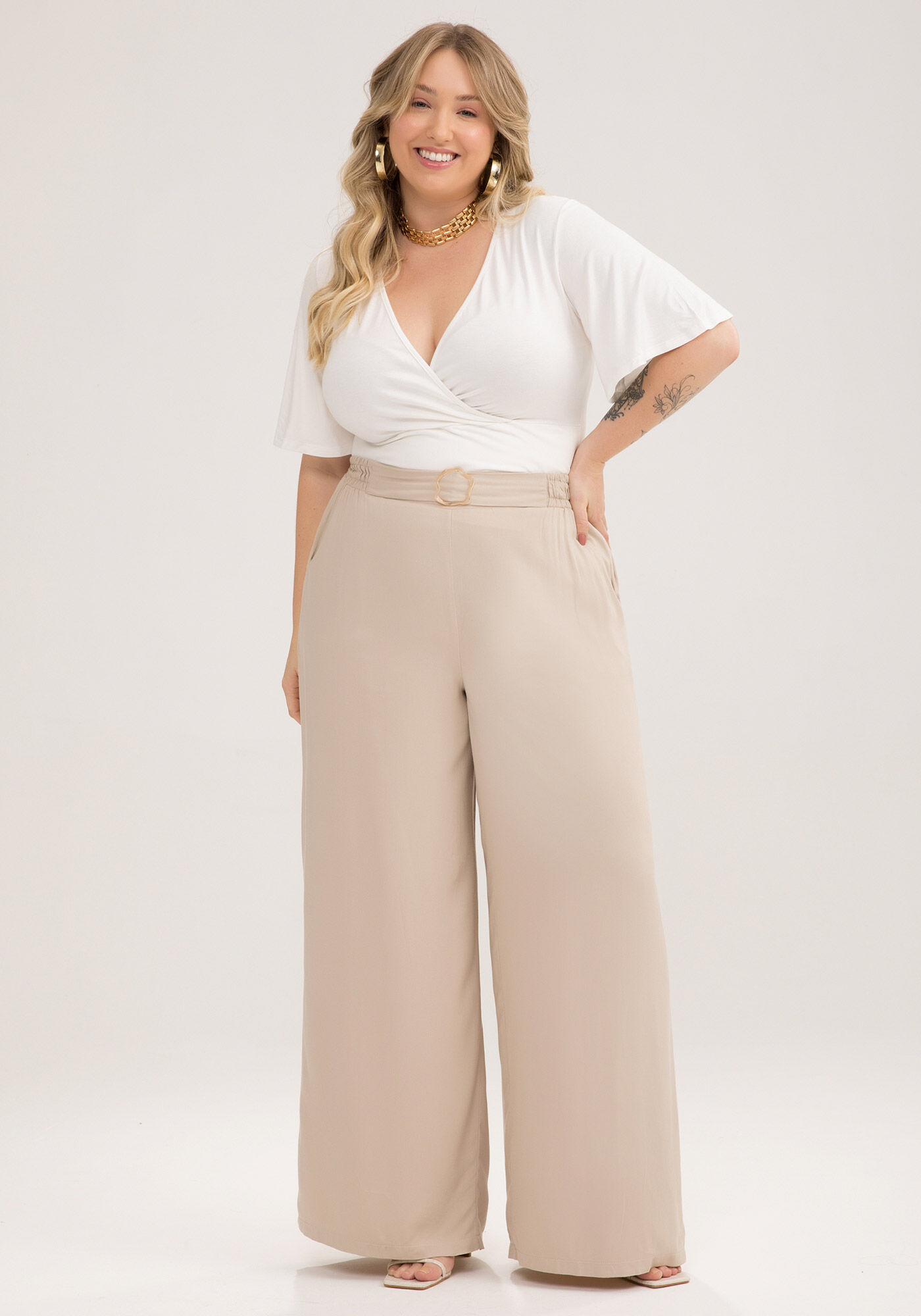 Blusa Plus Size em Malha com Decote Transpassado, , large.