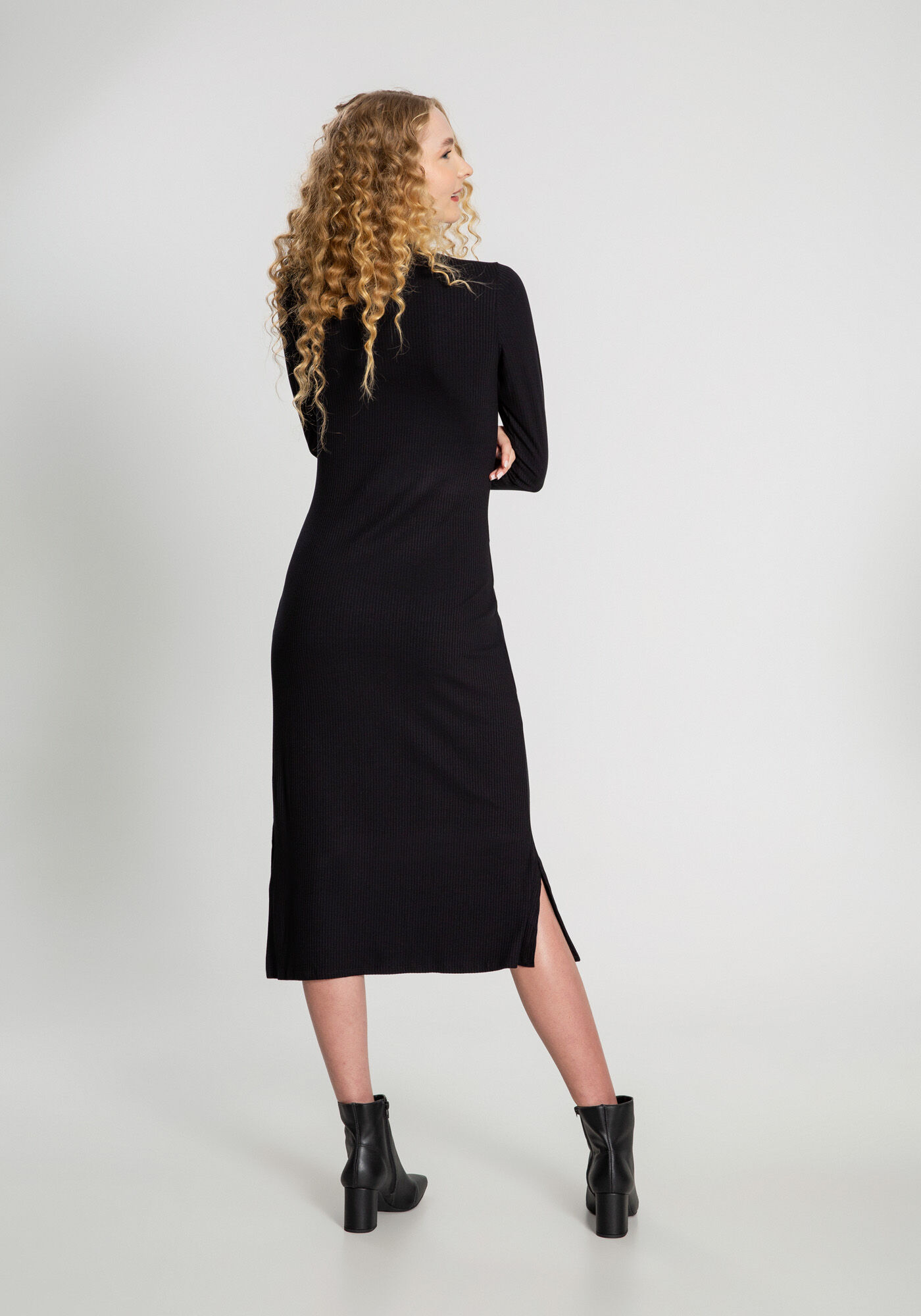 Vestido midi manga longa shop com fenda
