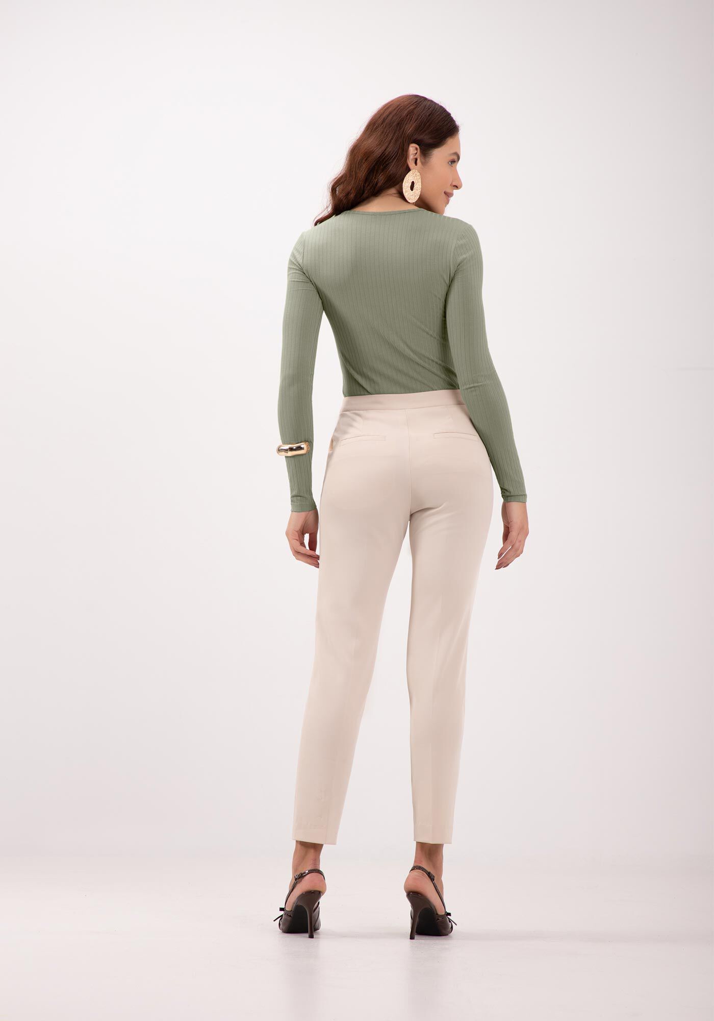 Blusa De Malha Canelada Com Mangas Longas E Decote Em V, , large.