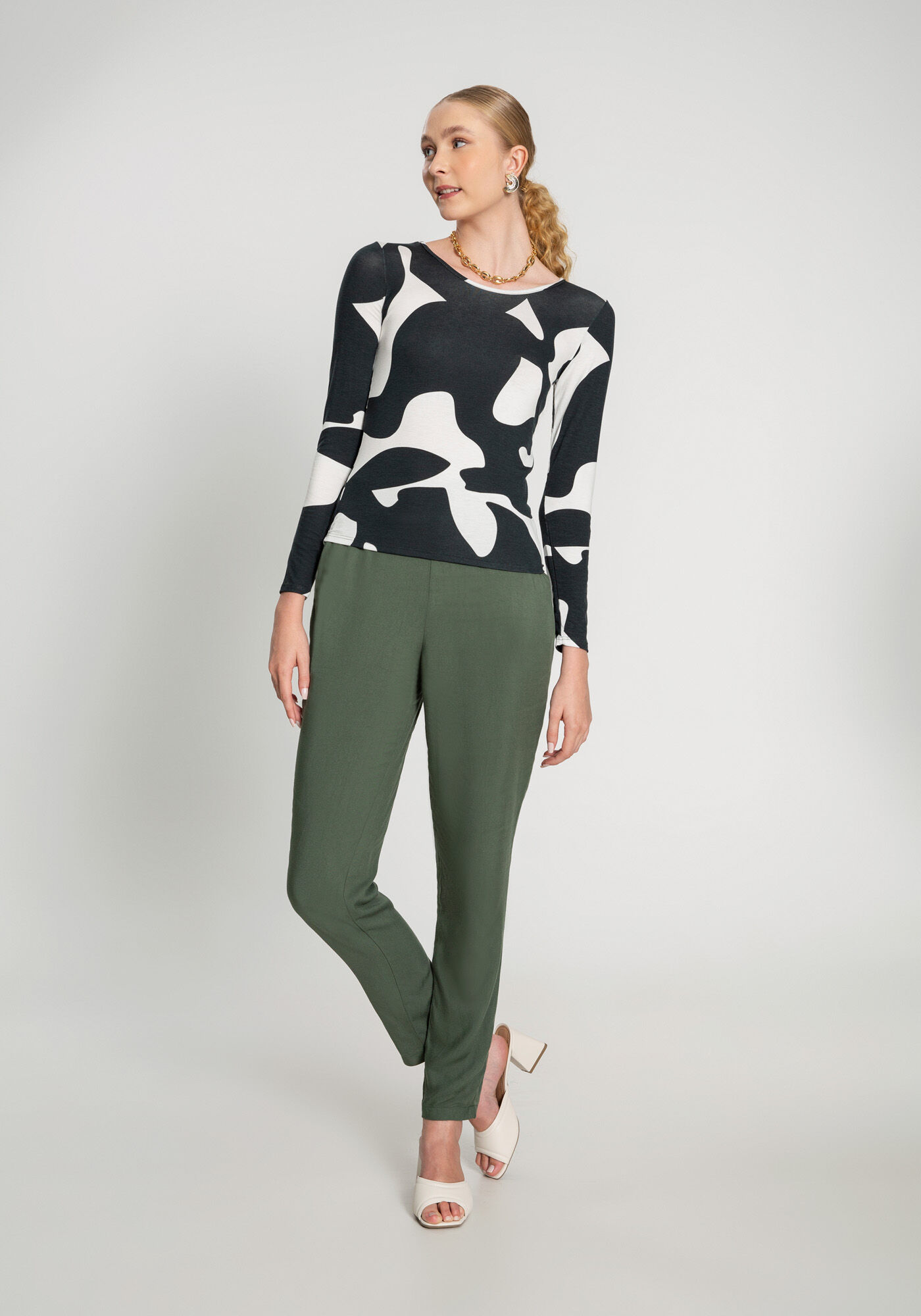 Blusa Manga Longa em Malha Viscose Estampada, FLUIDEZ VERDE E, large.