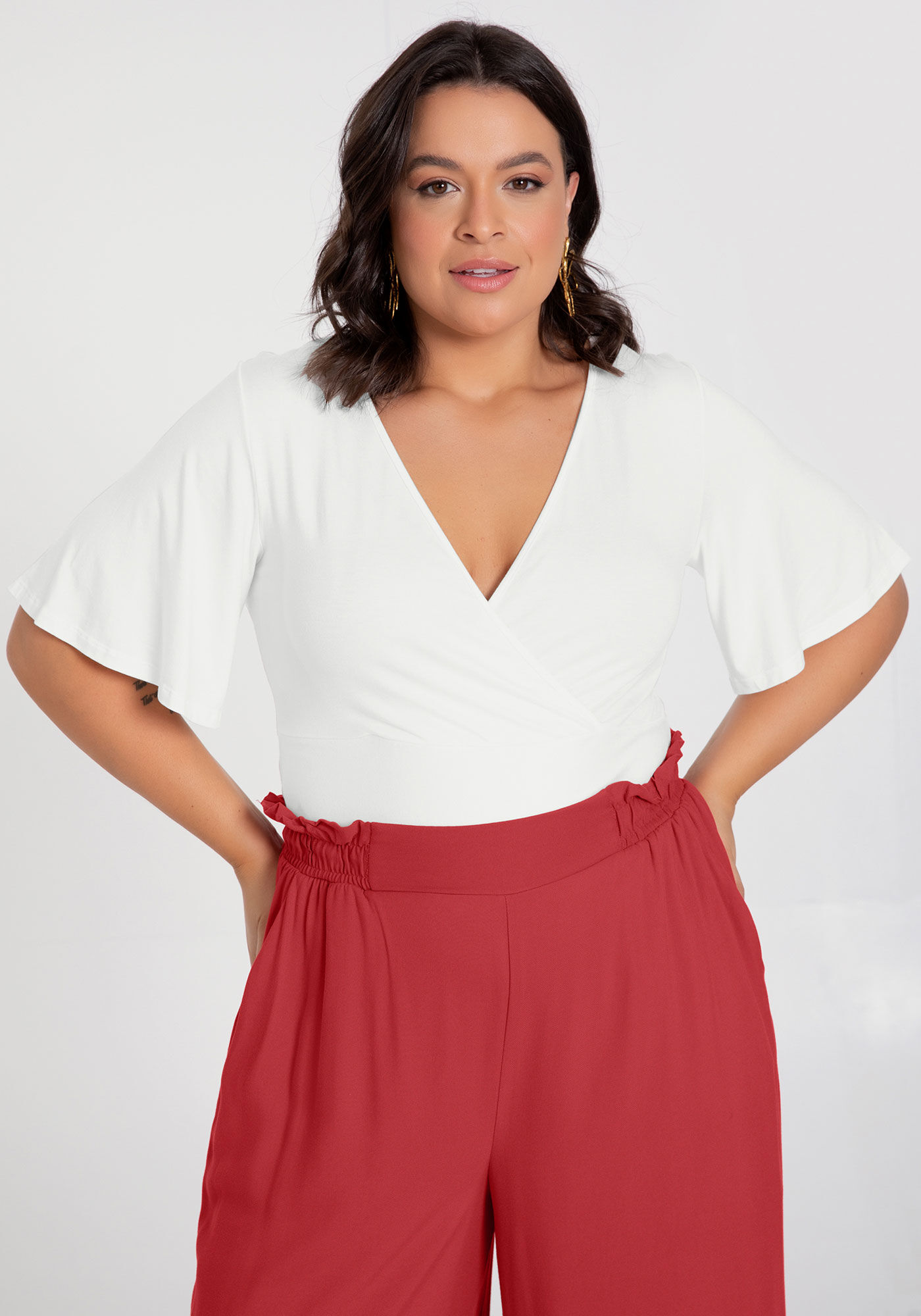 Blusas plus size branca sales