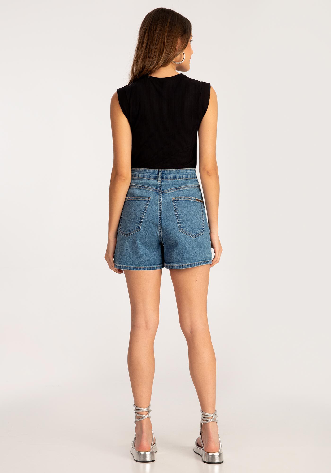 Shorts Jeans Mom Chapa Barriga com Cintura Alta, JEANS, large.