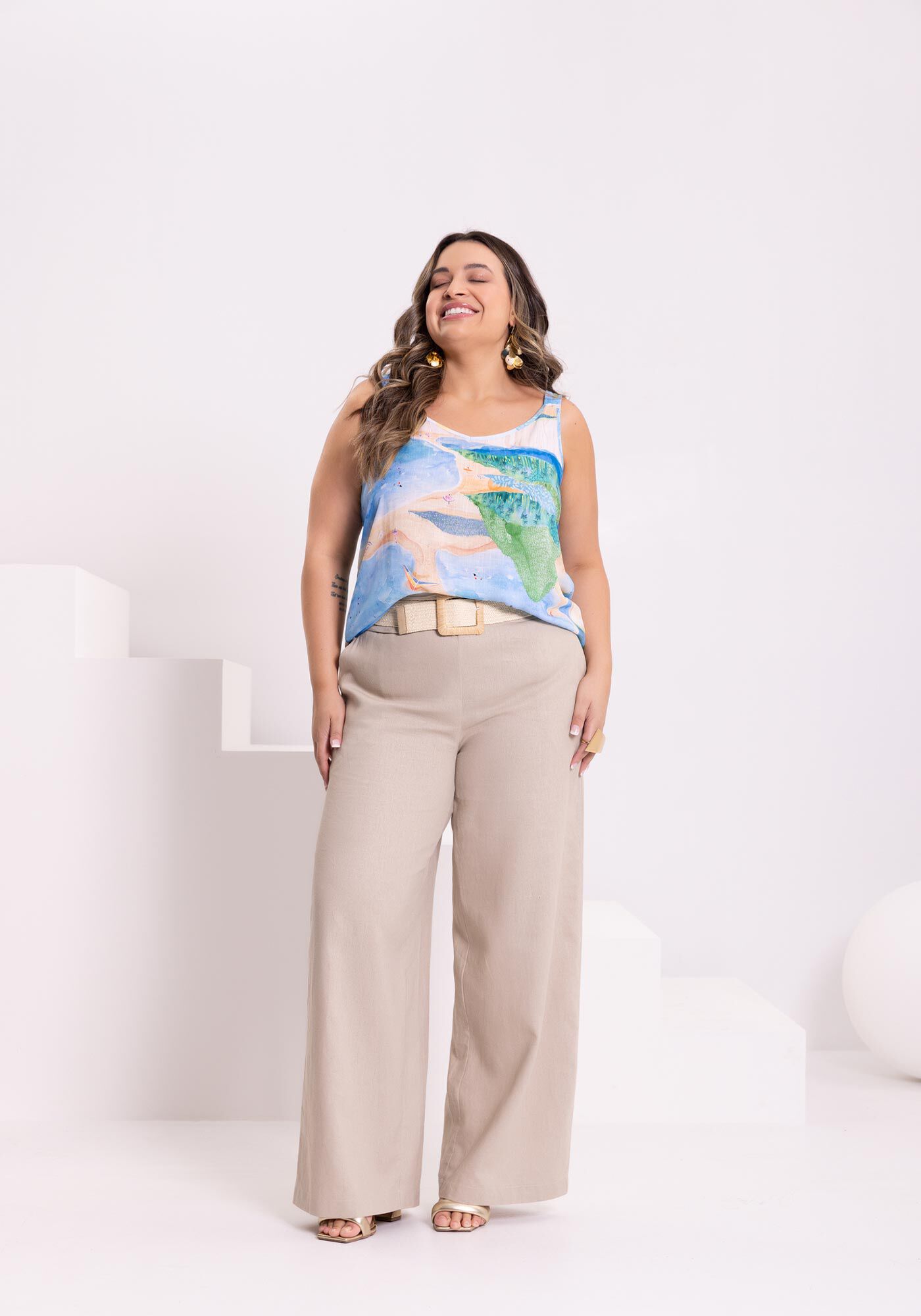 Blusa De Al&ccedil;as Com Decote V Em Viscose Respons&aacute;vel, , large.