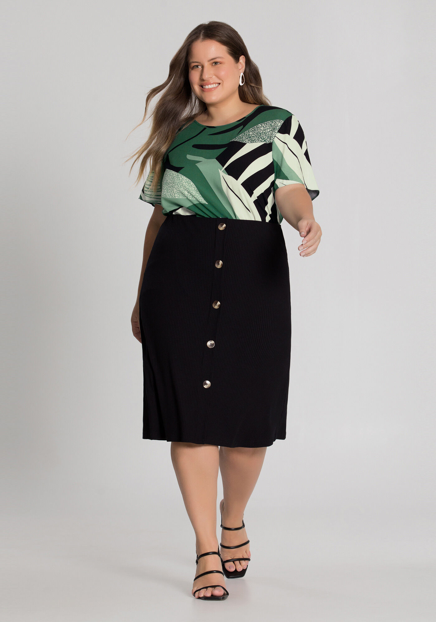 Saia botoes plus size 2025