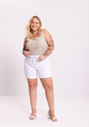 Shorts Boyfriend Plus Size Com Bolsos Em Sarja Com Elastano, BRANCO. Shorts Boyfriend Plus Size Com Bolsos Em Sarja Com Elastano, BRANCO, large.