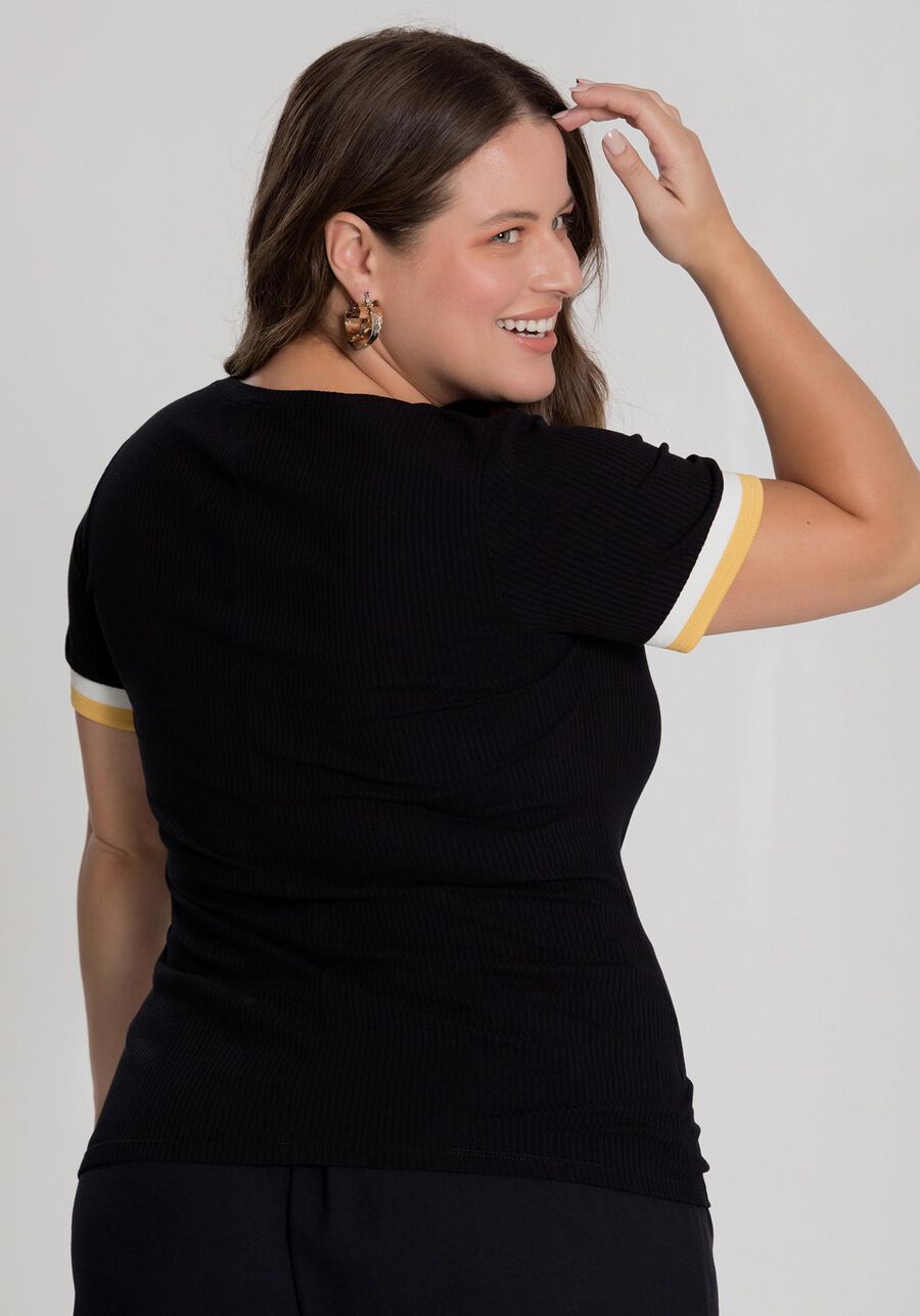 Blusa Canelada Decote V Plus Size, PRETO REATIVO. Blusa Canelada Decote V Plus Size, PRETO REATIVO, large.