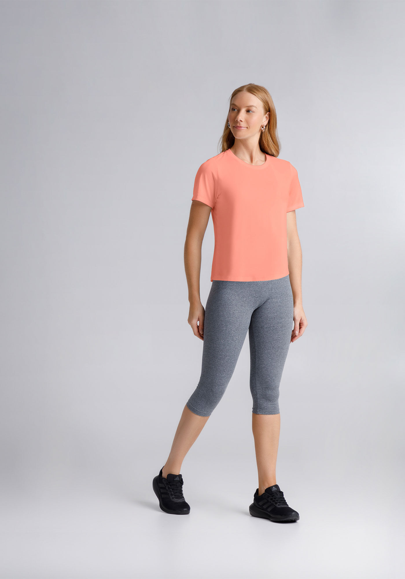 Blusa B&aacute;sica Lisa De Mangas Curtas Em Malha De Poliamida, , large.