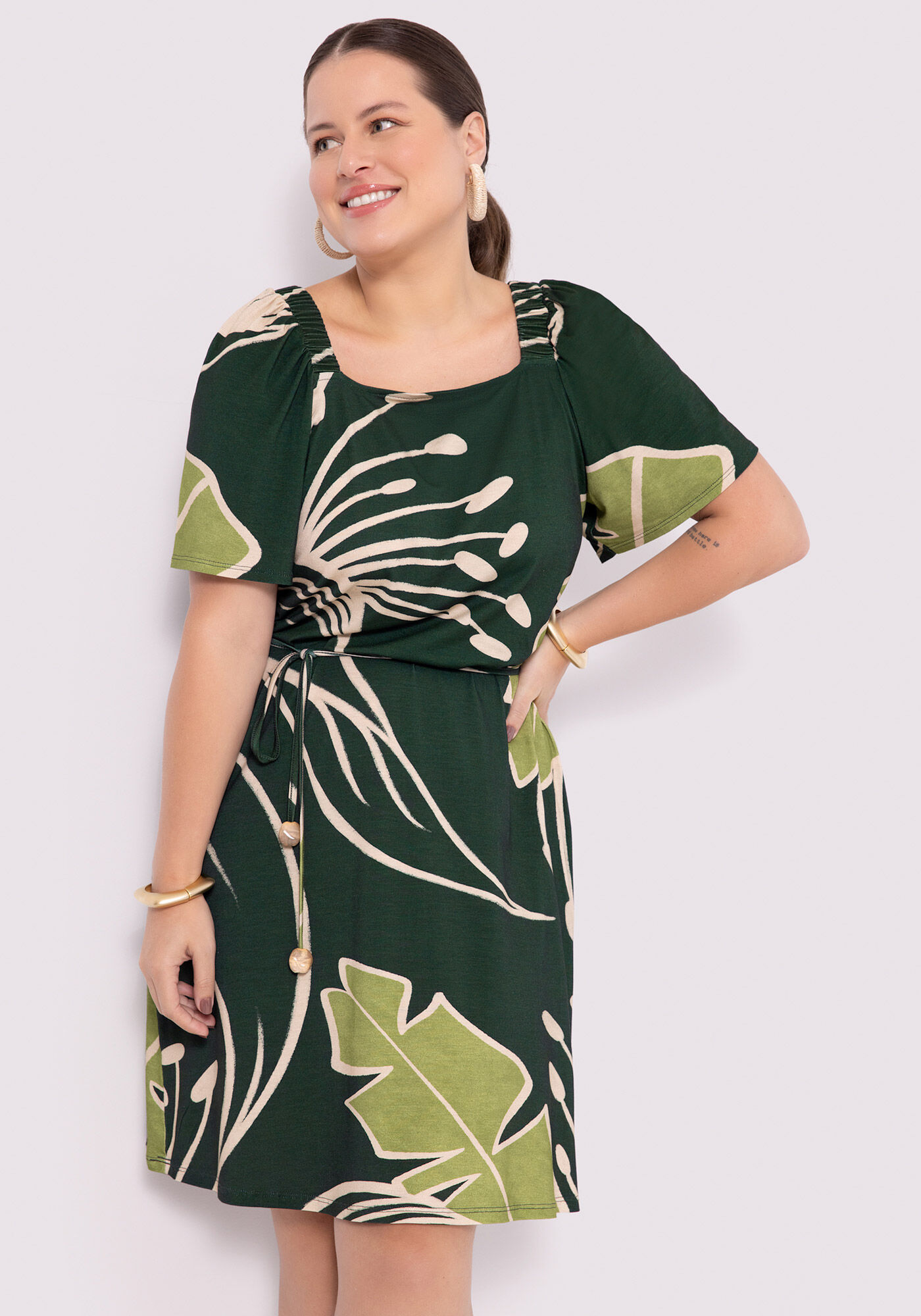Vestido Curto Plus Size em Malha Viscose com Cinto, , large.