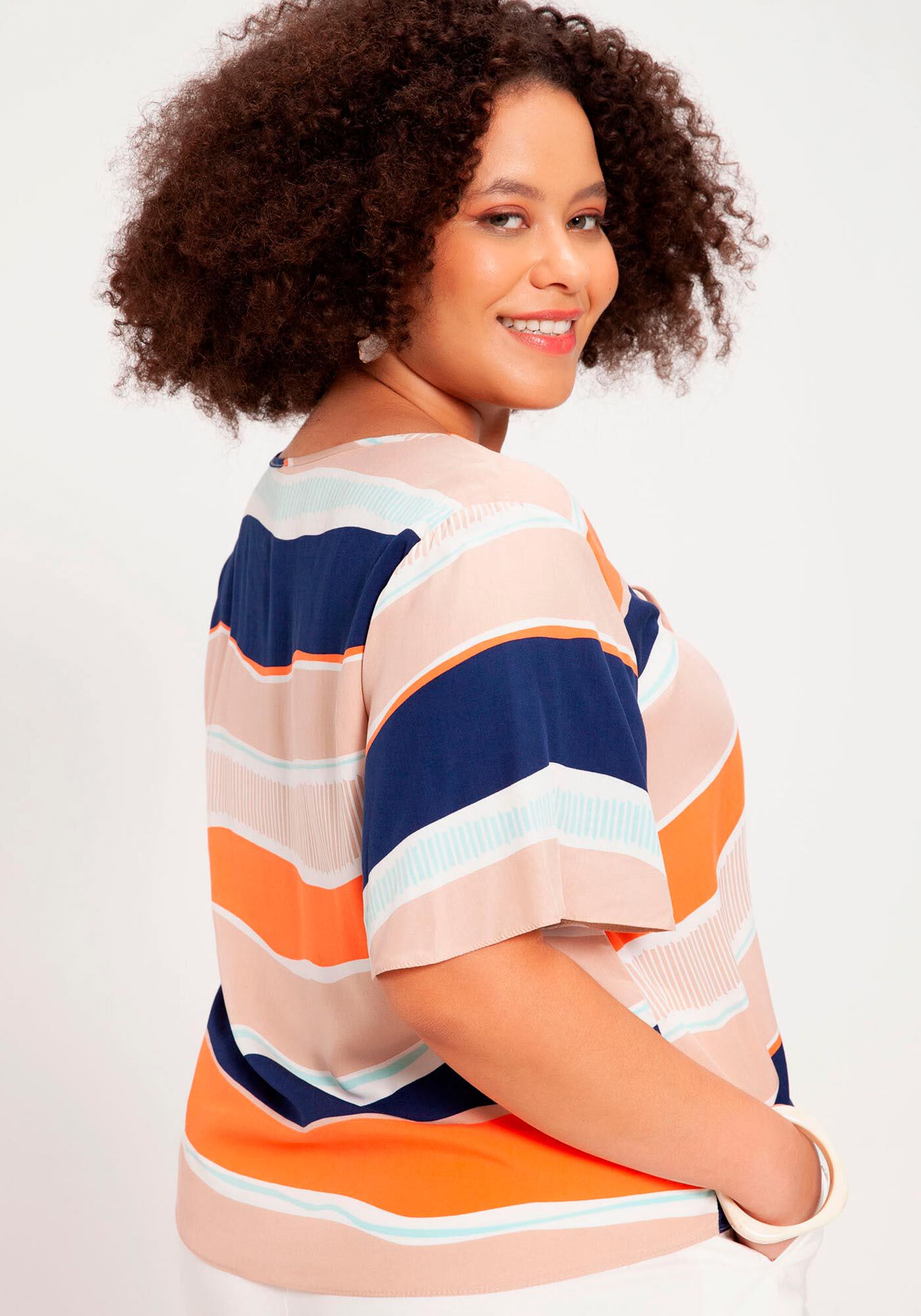 Blusa Plus Size em Viscose com Amarra&ccedil;&atilde;o, , large.