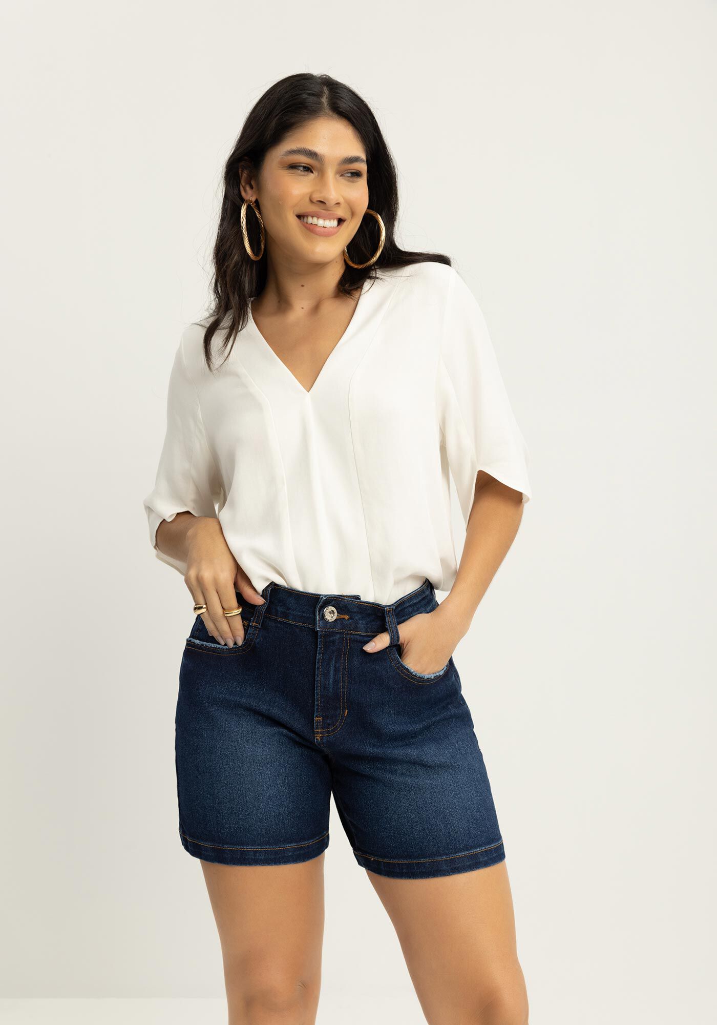 Shorts Boyfriend Com Cintura M&eacute;dia Em Jeans Com Elastano, JEANS, large.