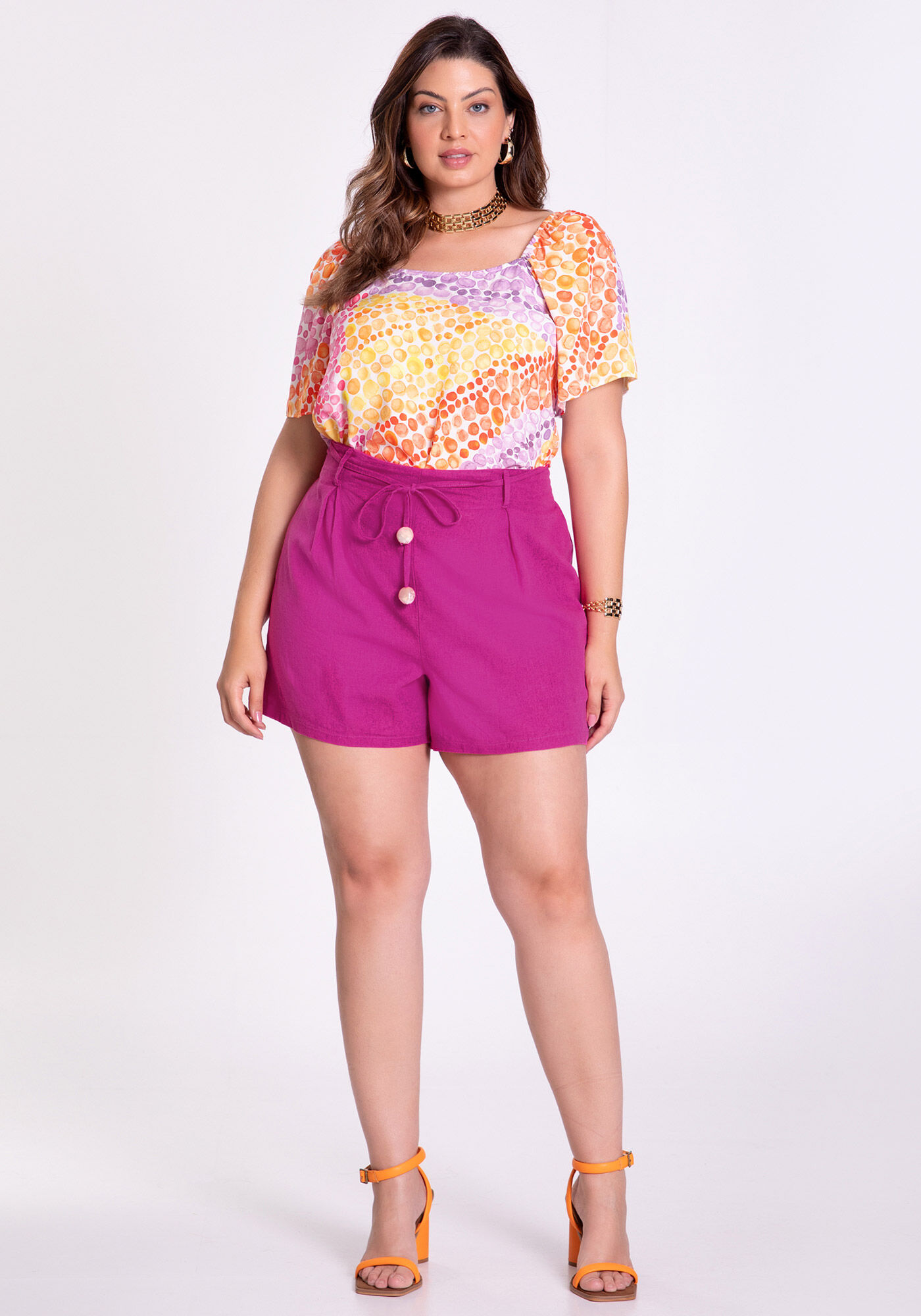 Blusa Plus Size em Viscose com Decote Quadrado Lunender