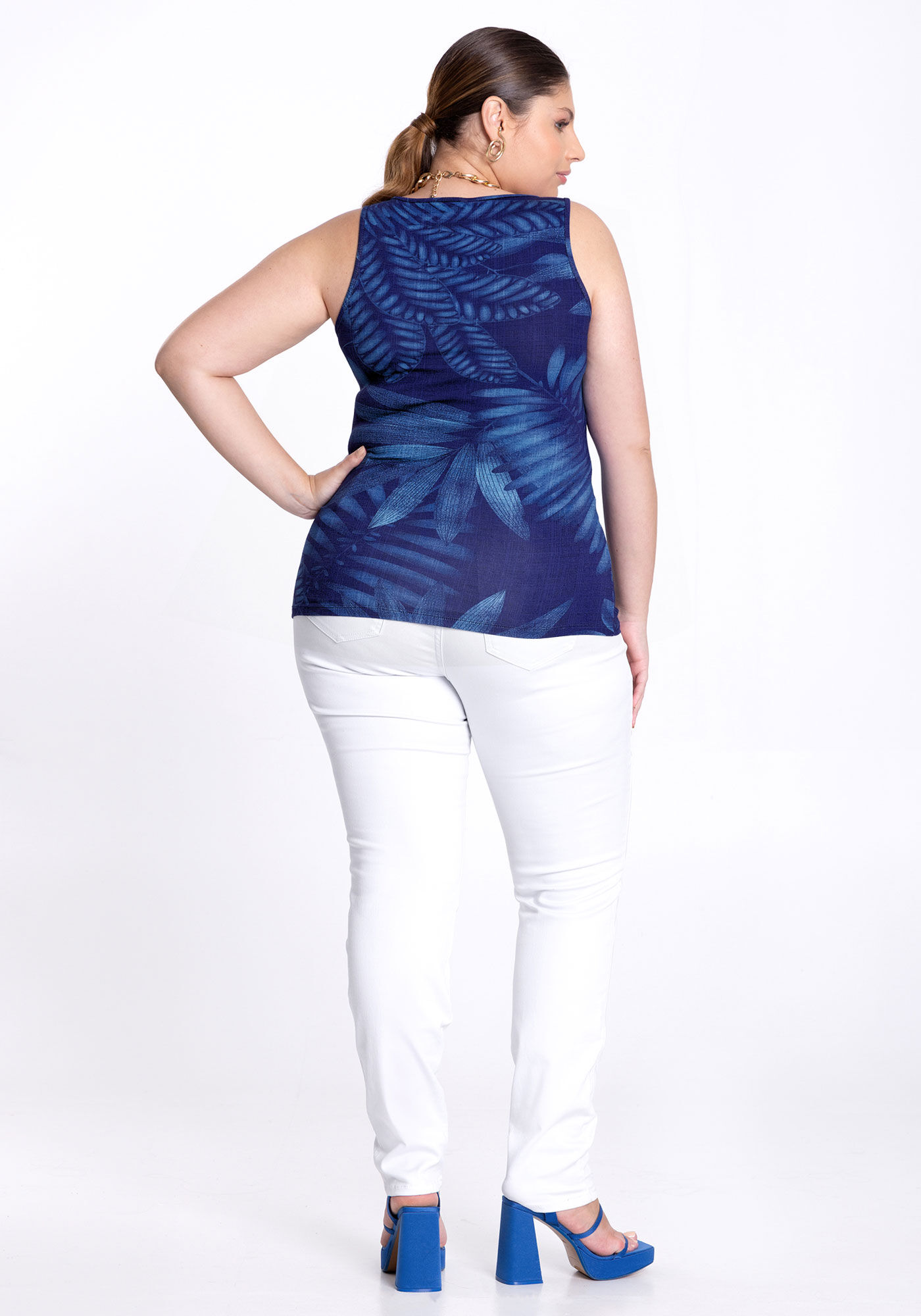 Regata Plus Size em Malha Viscose Estampada, , large.