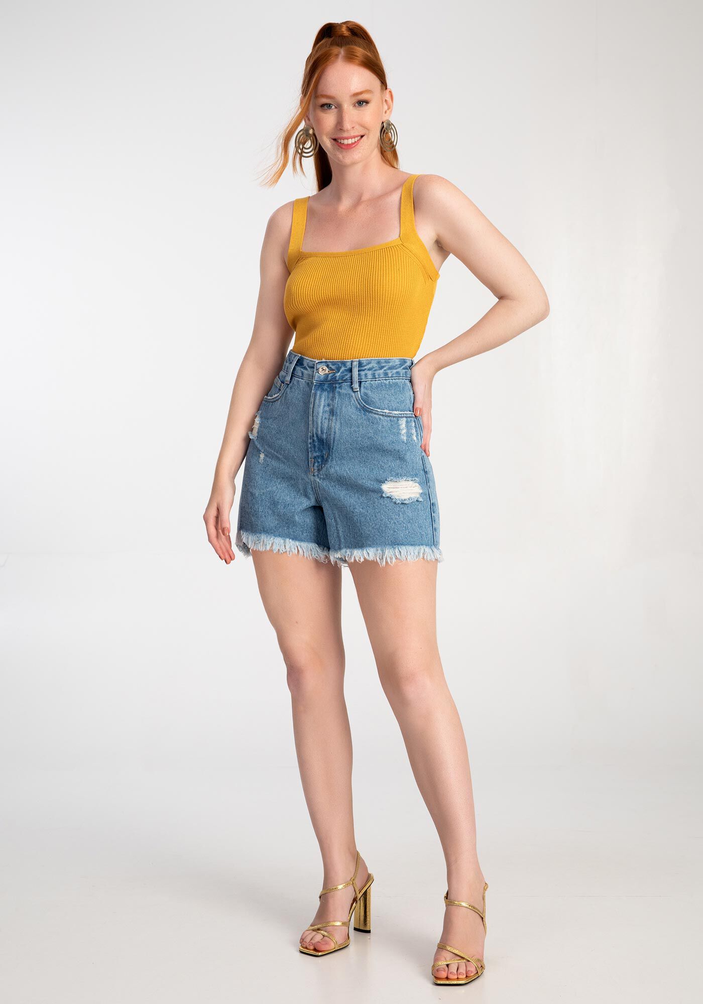 Short destroyed shop cintura alta