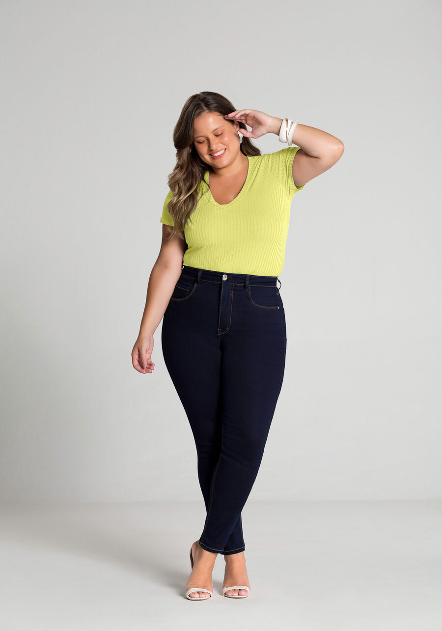 Blusa Básica Em Malha Canelada Com Mangas Curtas E Decote V, . Blusa Básica Em Malha Canelada Com Mangas Curtas E Decote V, , large.