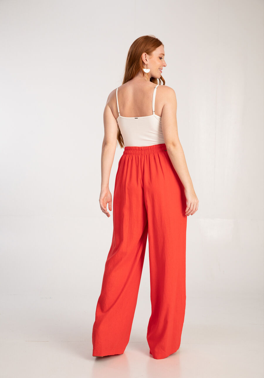 Body em Malha Crepe com Decote Reto, BRANCO OFF WHITE. Body em Malha Crepe com Decote Reto, BRANCO OFF WHITE, large.