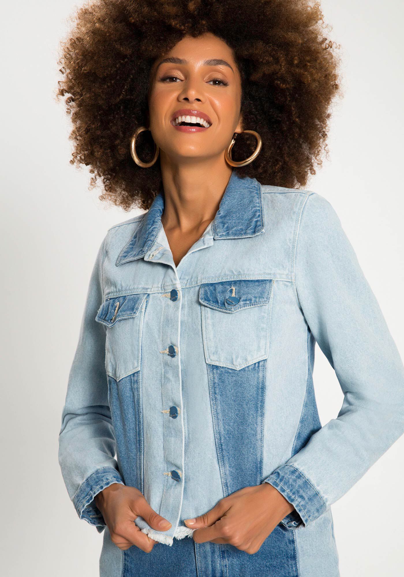 Jaqueta Jeans Cropped Dois Tons com Recorte Lunender