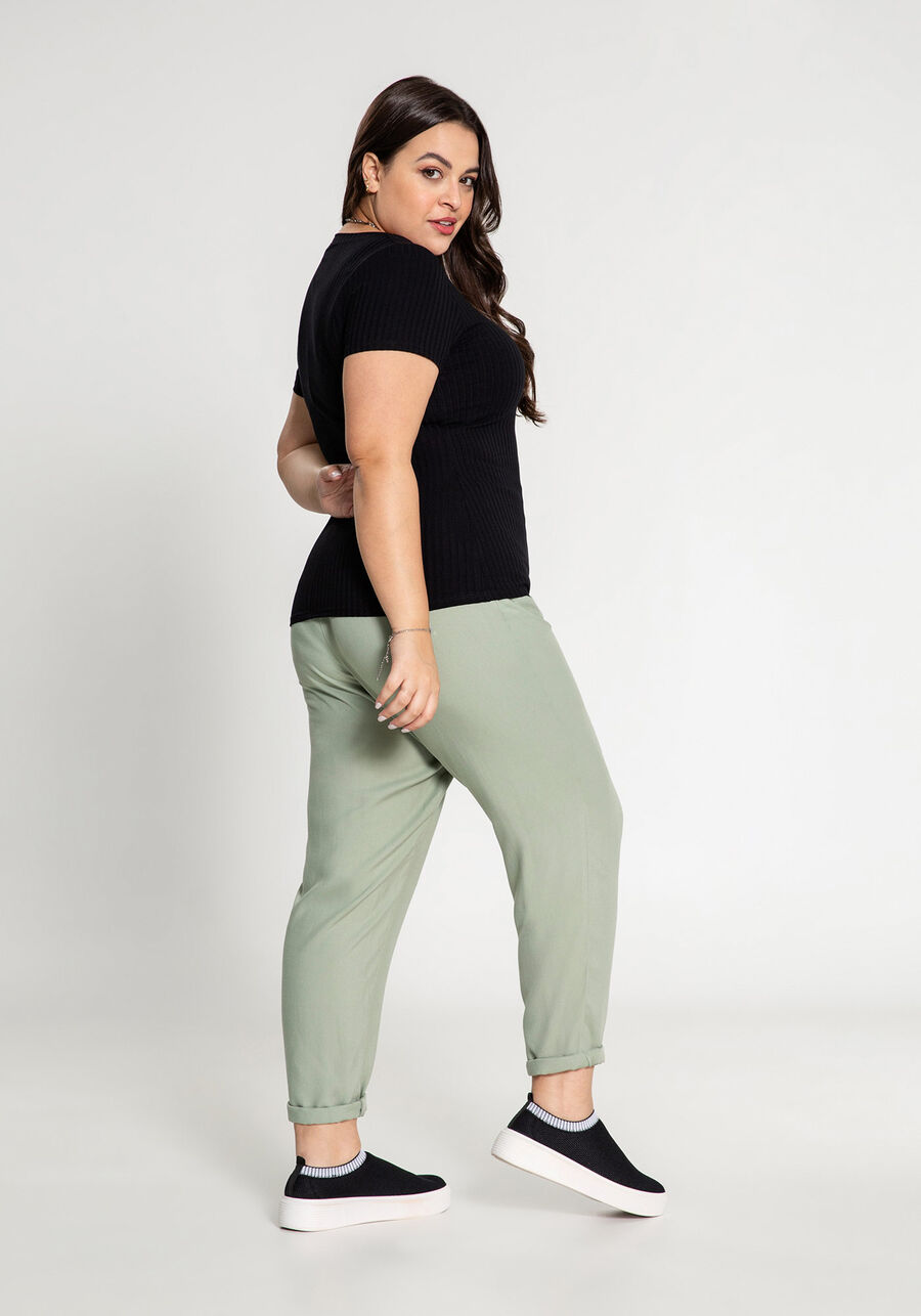 Blusa Básica Em Malha Canelada Com Mangas Curtas E Decote V, . Blusa Básica Em Malha Canelada Com Mangas Curtas E Decote V, , large.