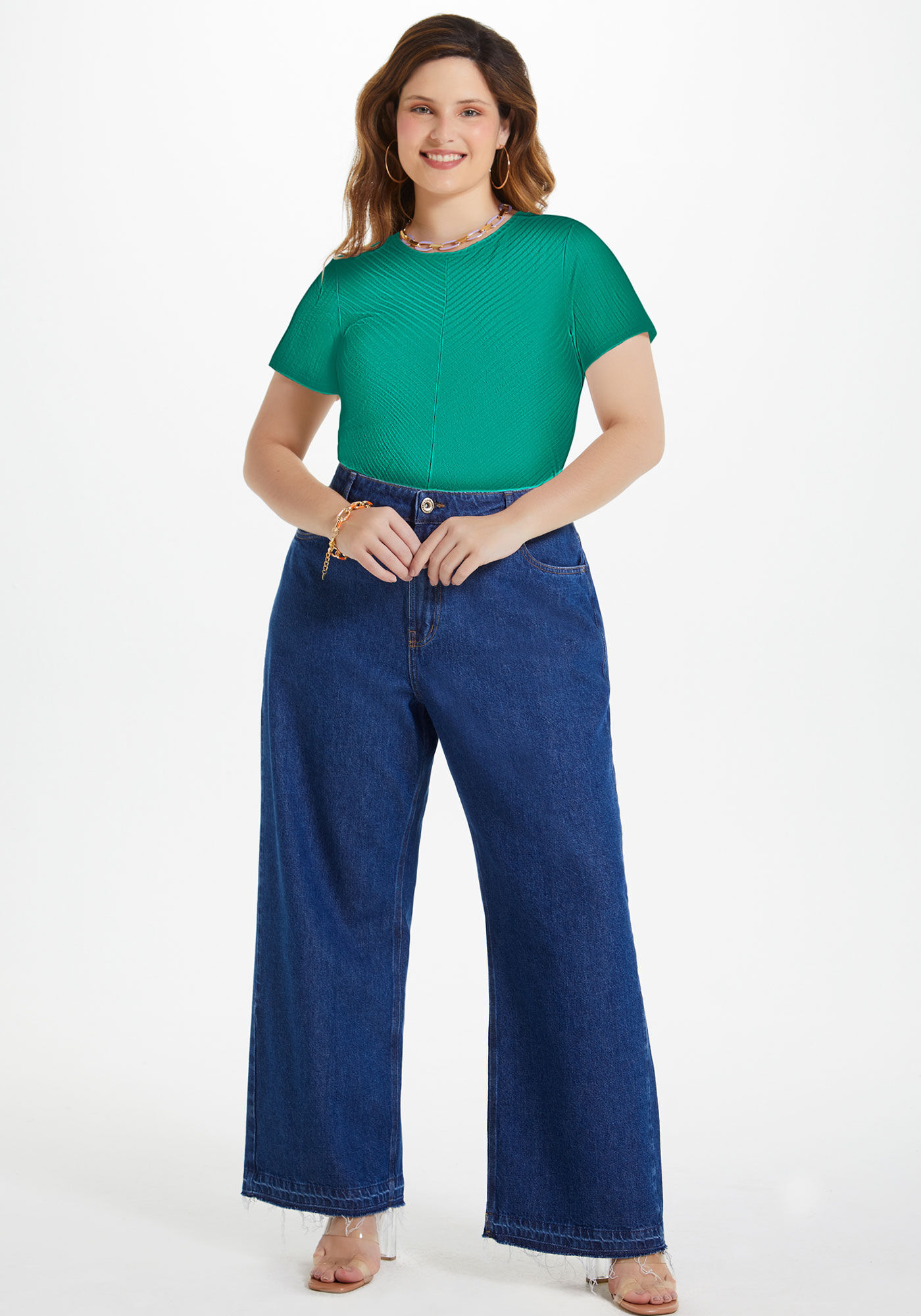 Blusa B&aacute;sica Canelada De Mangas Curtas Com Recorte Frontal, , large.