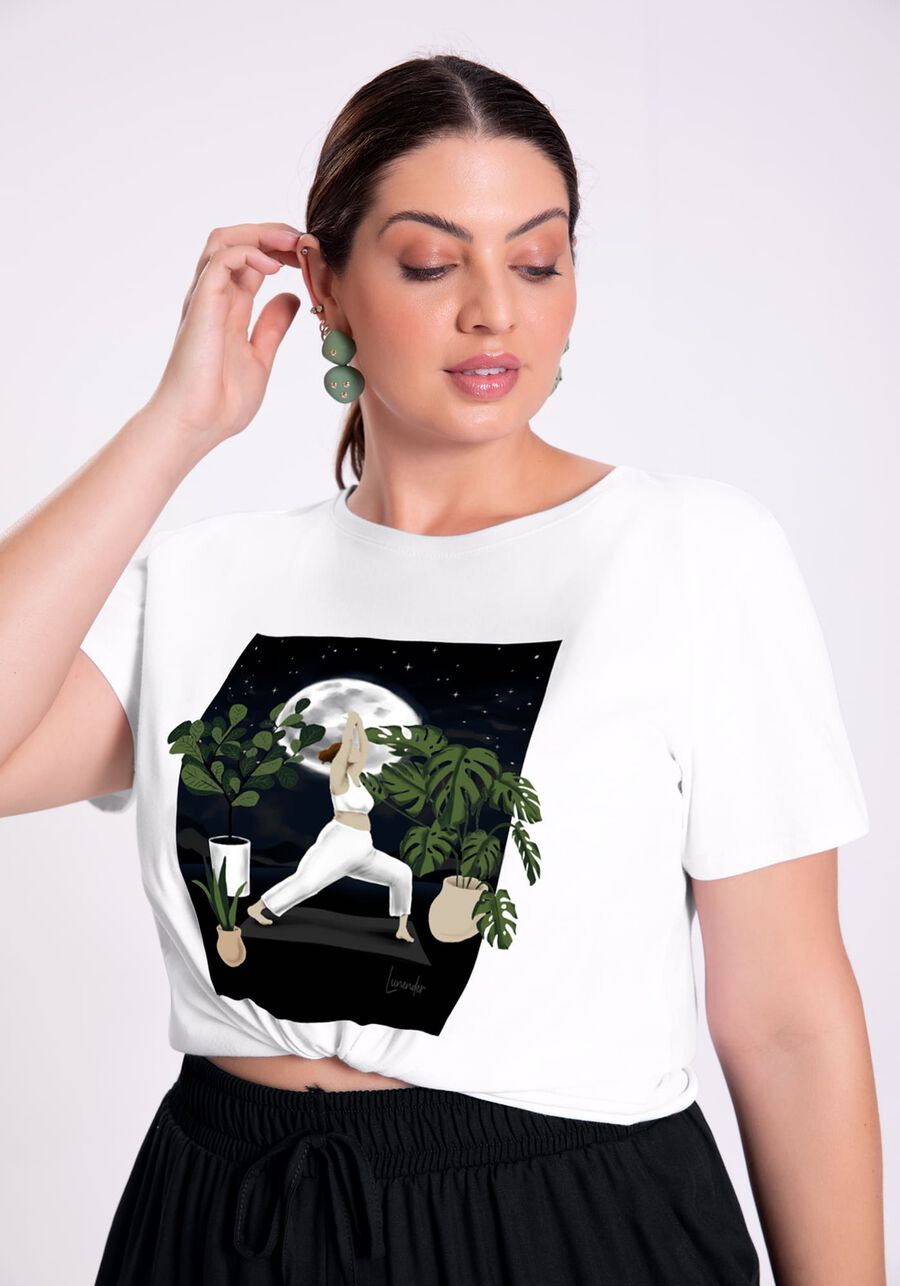 T-shirt Plus Size em Malha com Estampa Yoga, , large.