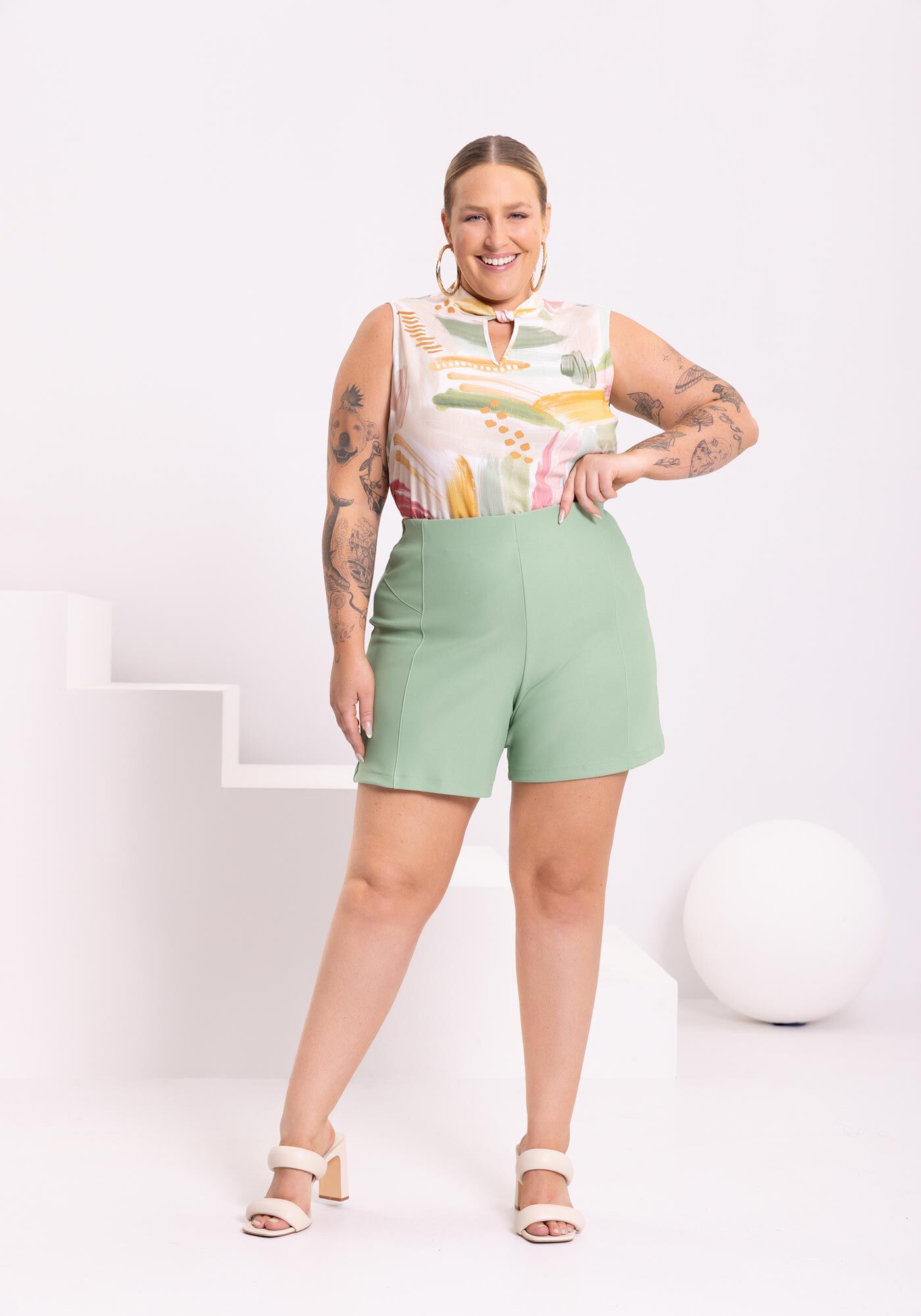 Shorts De Cintura Alta Com Recortes Laterais Em Malha, VERDE SLAB, large.