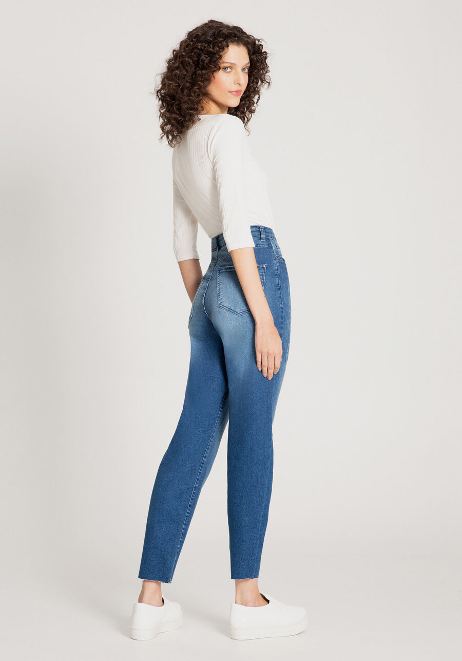 Calça Jeans Mommy com Cintura Alta e Elasticidade, JEANS. Calça Jeans Mommy com Cintura Alta e Elasticidade, JEANS, large.