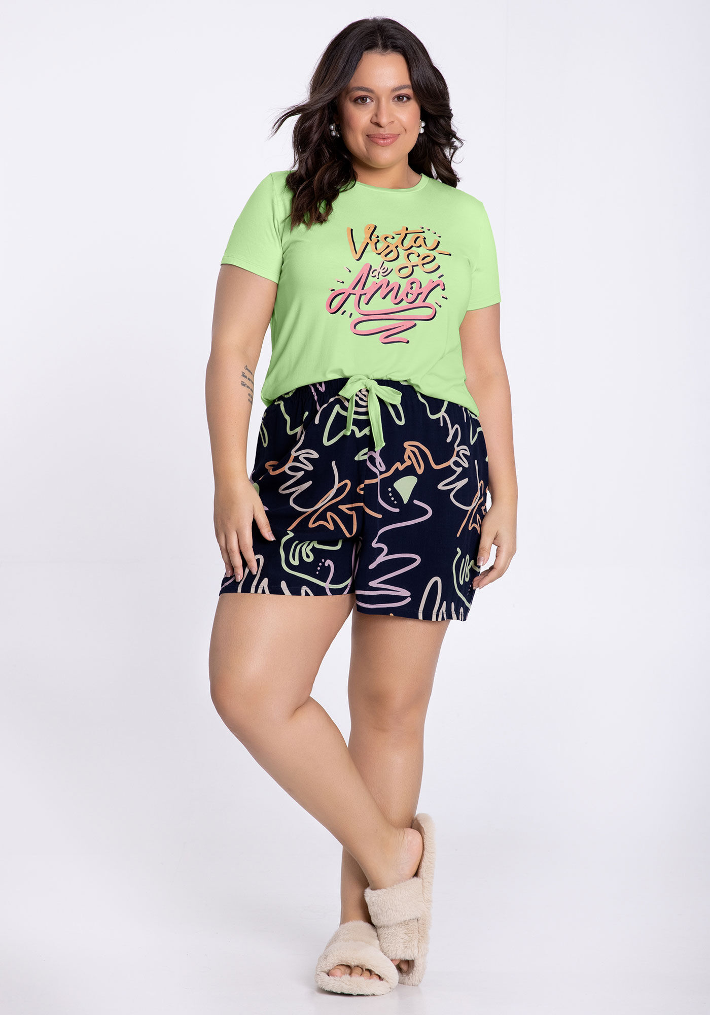 Pijama Plus Size Estampado com Blusa e Shorts, FACES MARINHO, large.