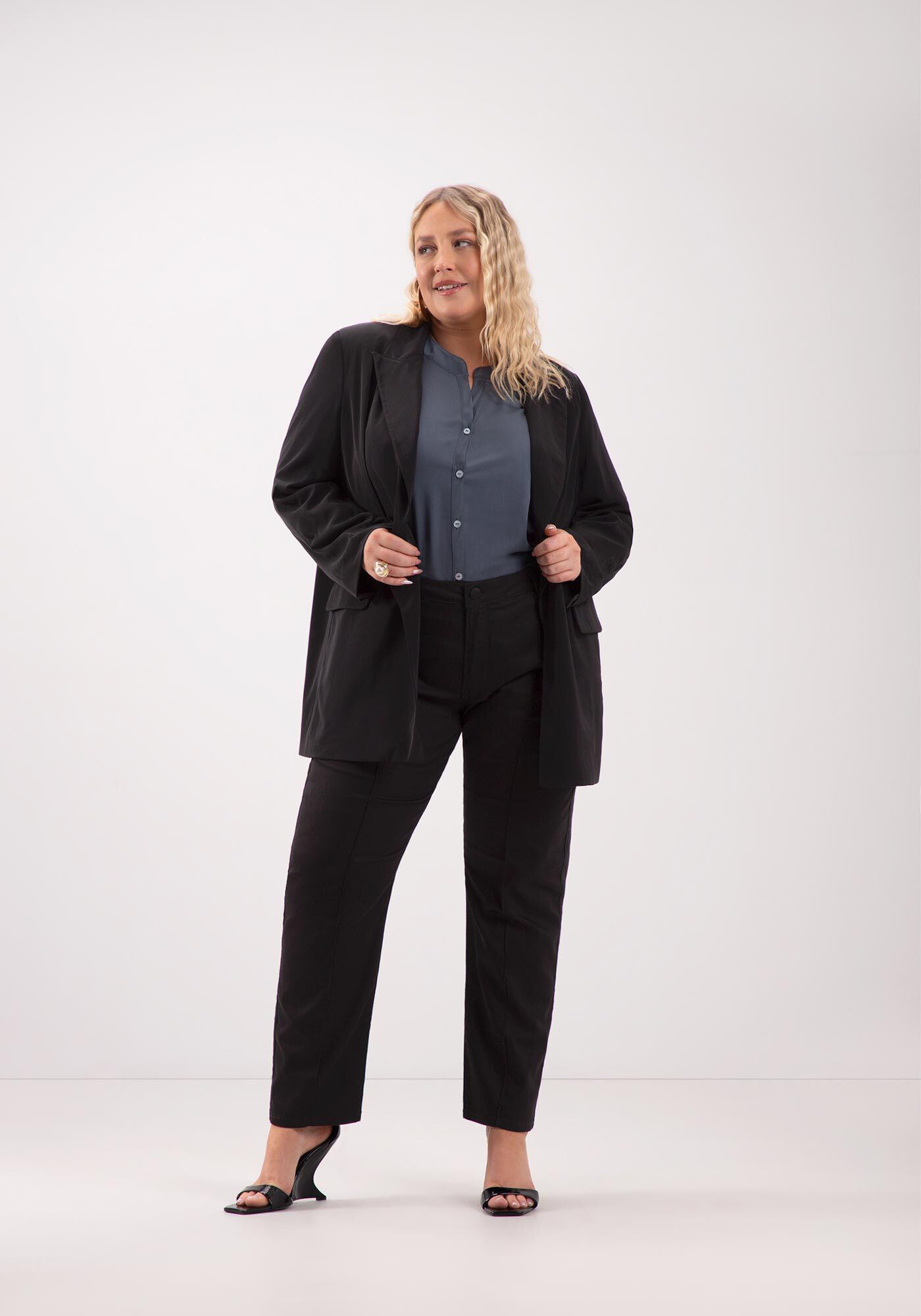 Blazer Plus Size Tecido Alfaiataria, PRETO REATIVO, large.