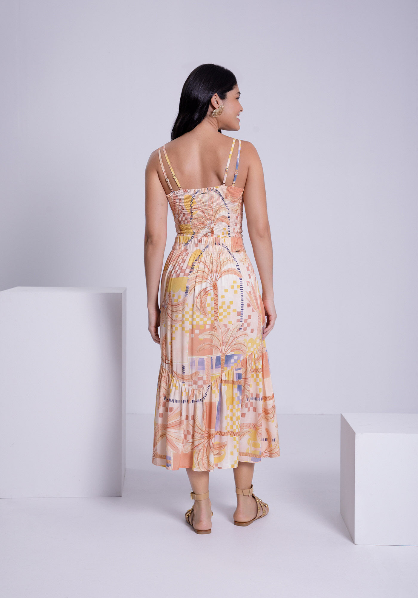 Blusa Cropped em Viscose Estampada com Detalhe Al&ccedil;as, , large.