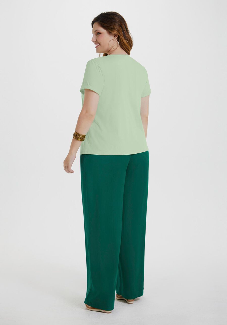 T-shirt Plus Size com Estampa Botânica, VERDE ORION. T-shirt Plus Size com Estampa Botânica, VERDE ORION, large.