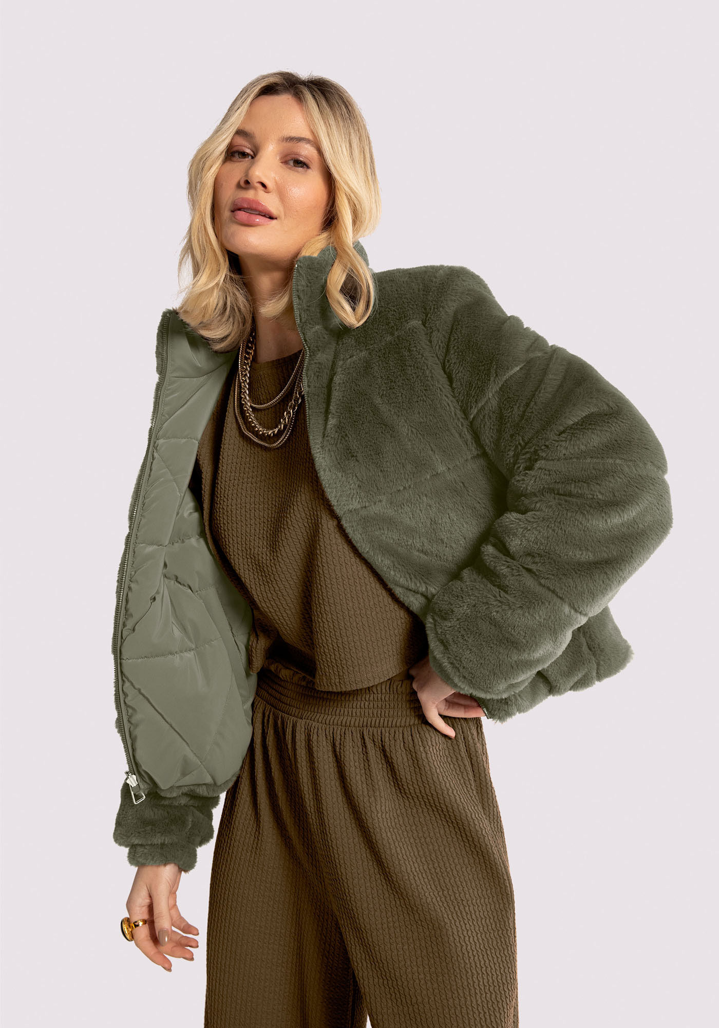 Jaqueta Puffer Dupla Face com Pelo, VERDE STREET, large.