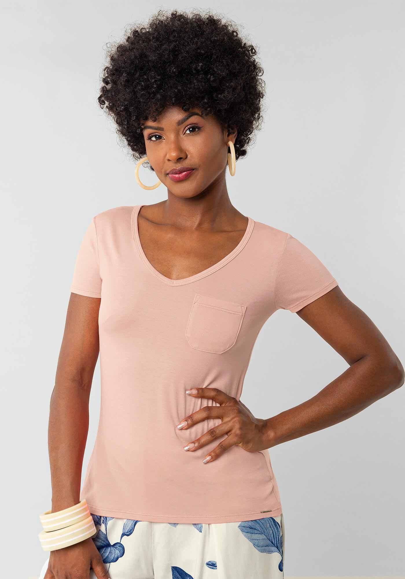 Blusa B&aacute;sica em Malha Viscose com Bolso, , large.