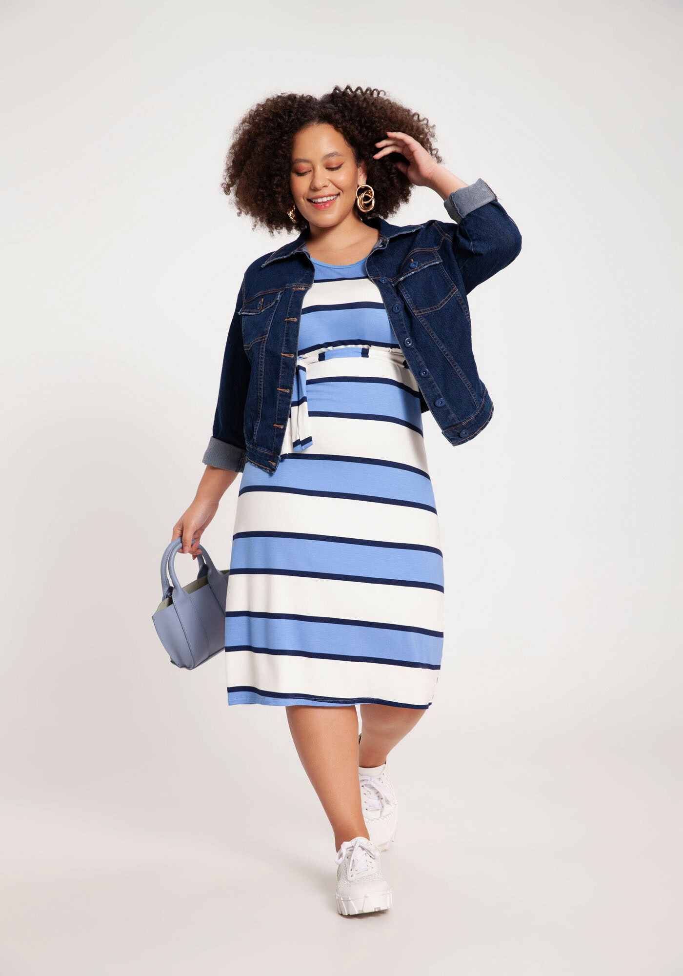 Vestido Midi Plus Size Listrado com Cinto Lunender